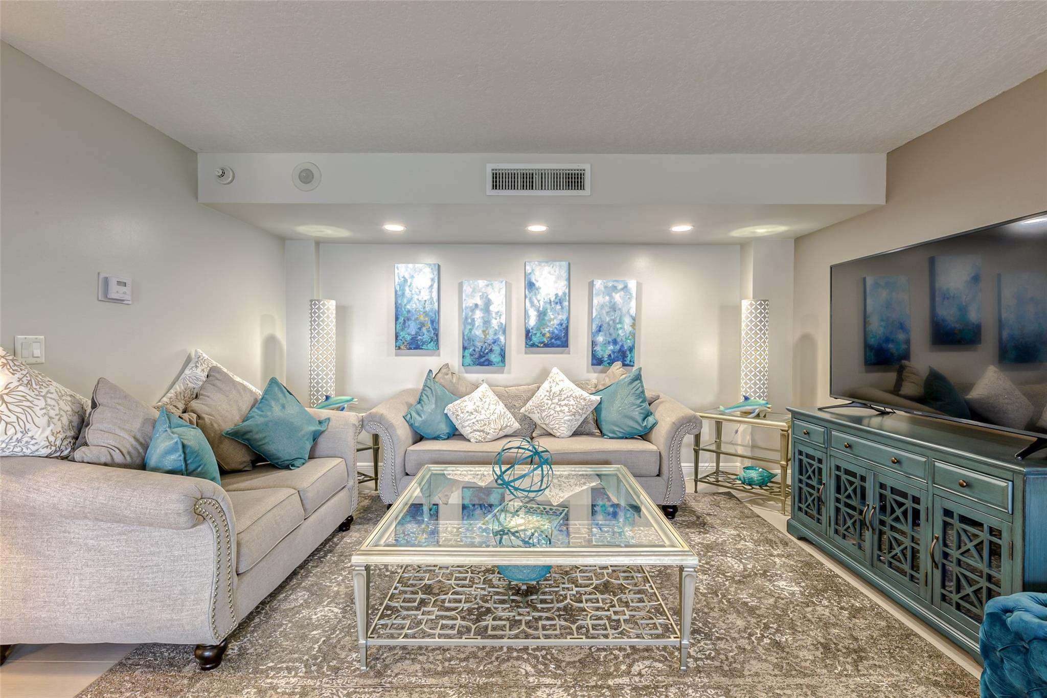 PLAYA DEL MAR CONDO - Residential