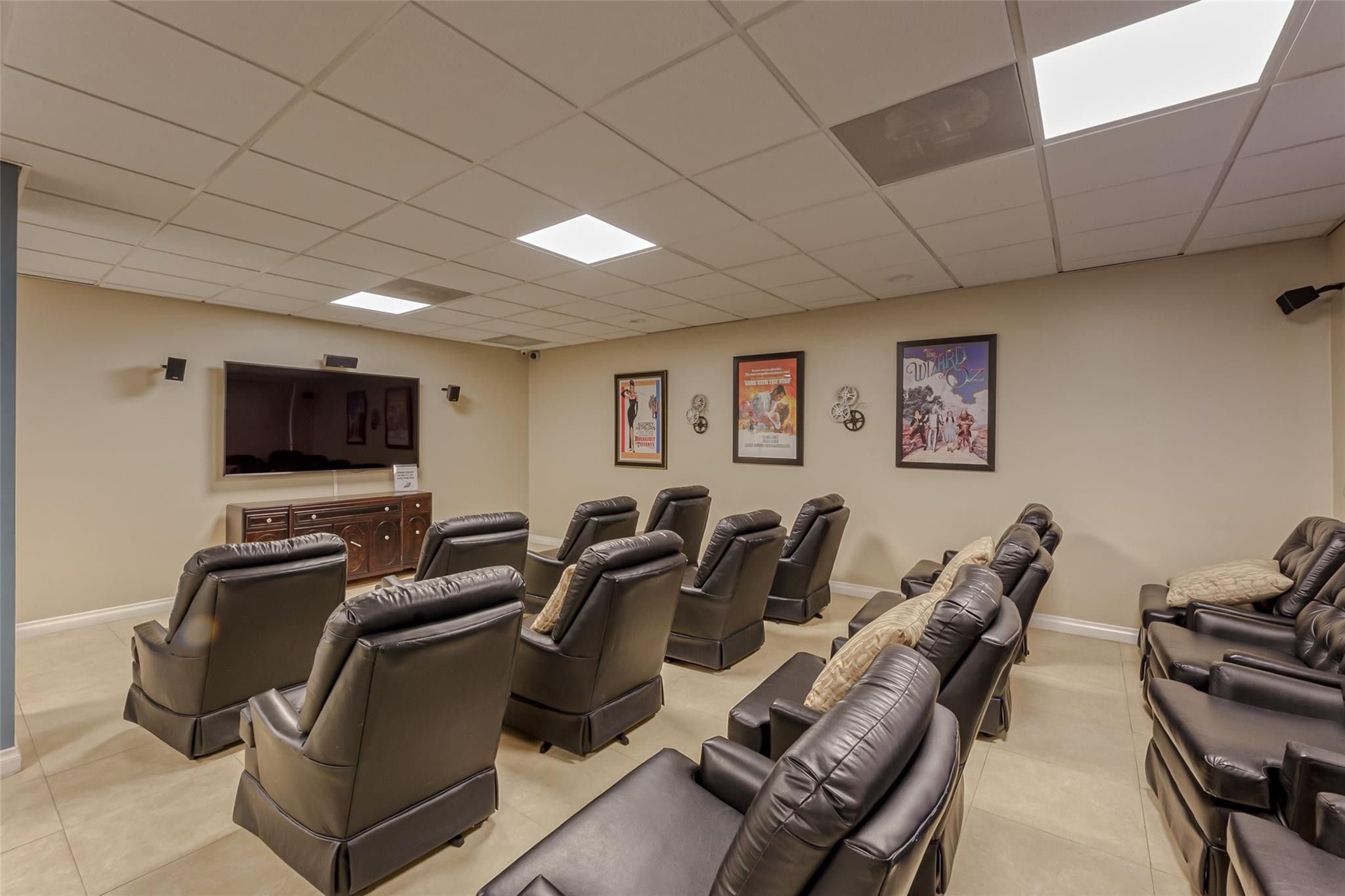 PLAYA DEL MAR CONDO - Residential