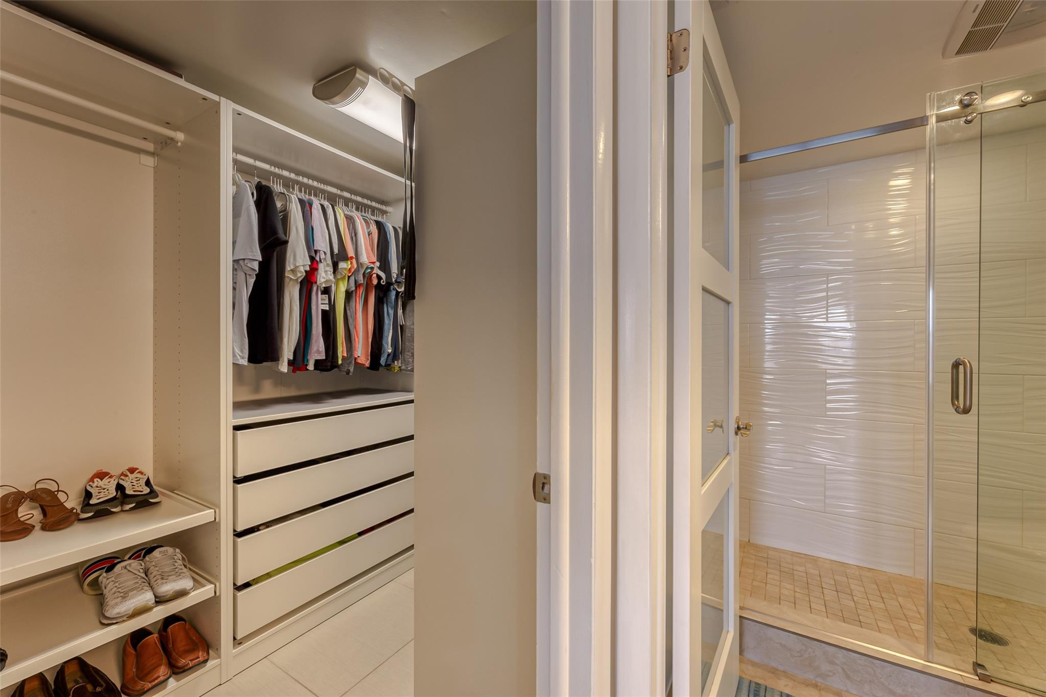 PLAYA DEL MAR CONDO - Residential