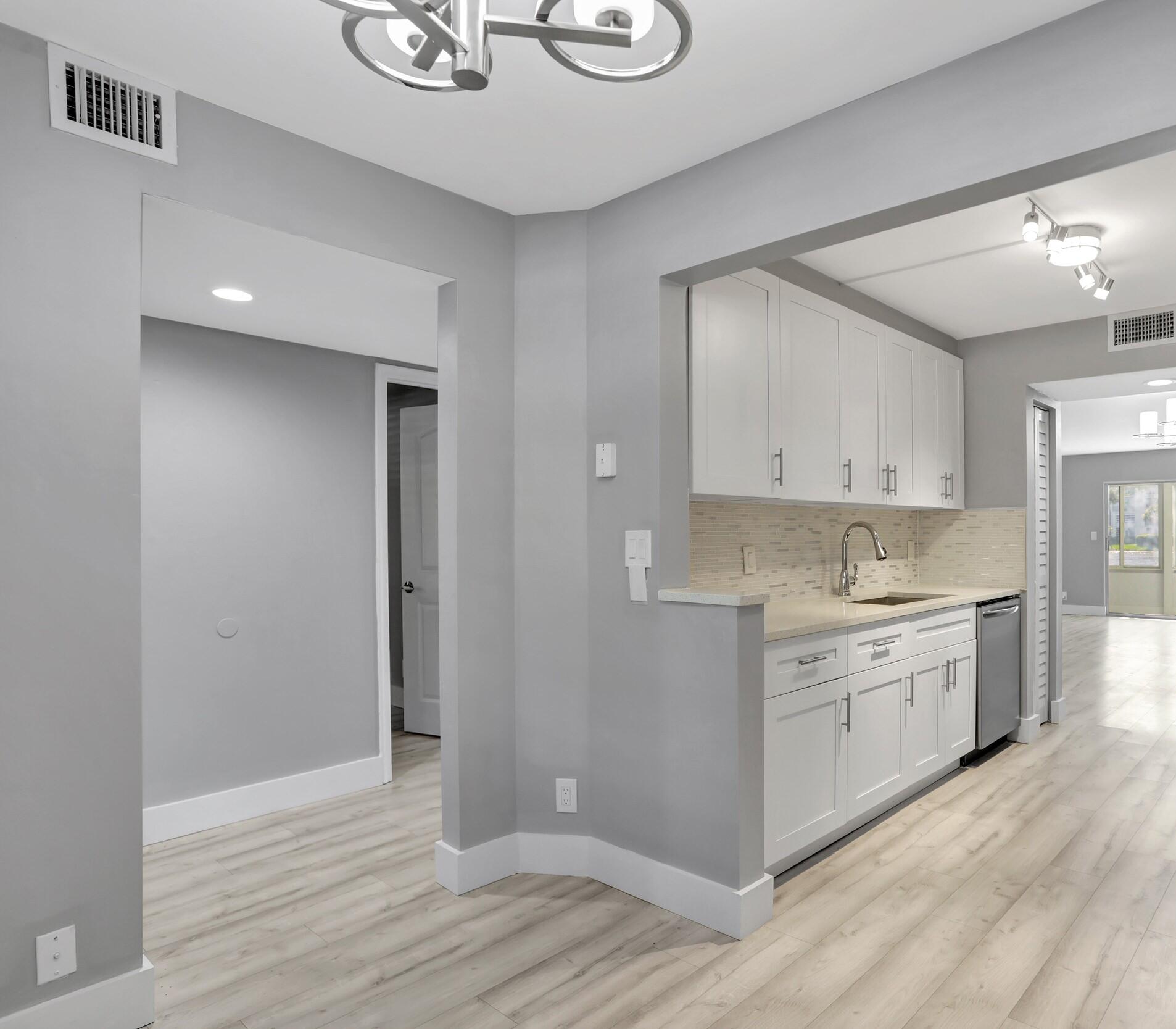 ANDROS VILLAGE D CONDO - Residential