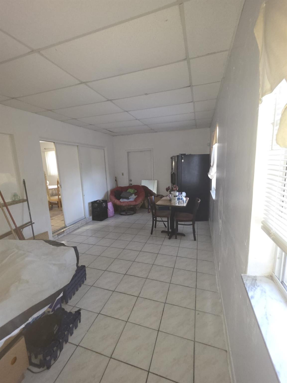 FALCON SUB NO ONE - Residential
