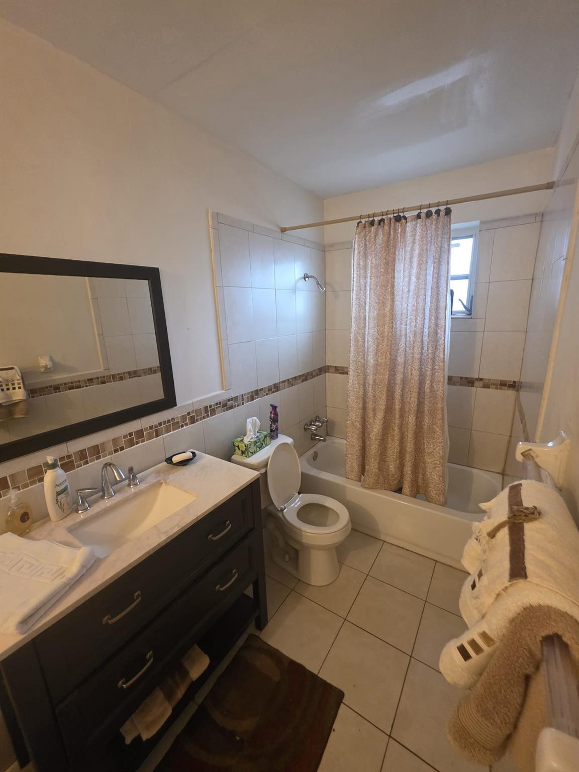 FALCON SUB NO ONE - Residential