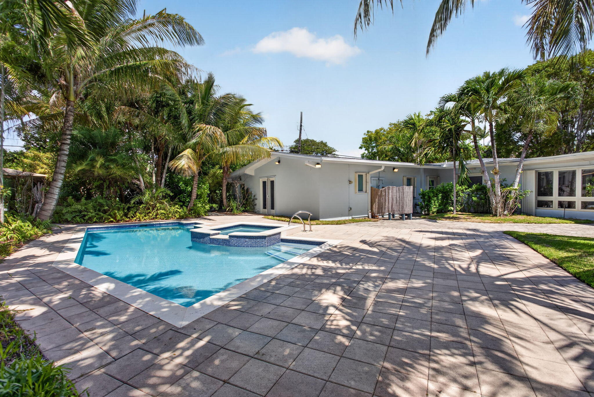 CORAL RIDGE - Residential