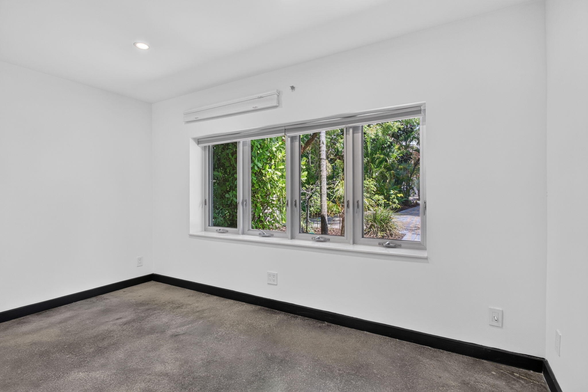 CORAL RIDGE - Residential