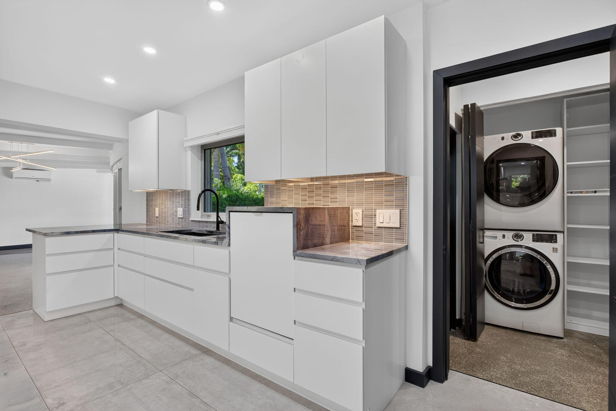 CORAL RIDGE - Residential