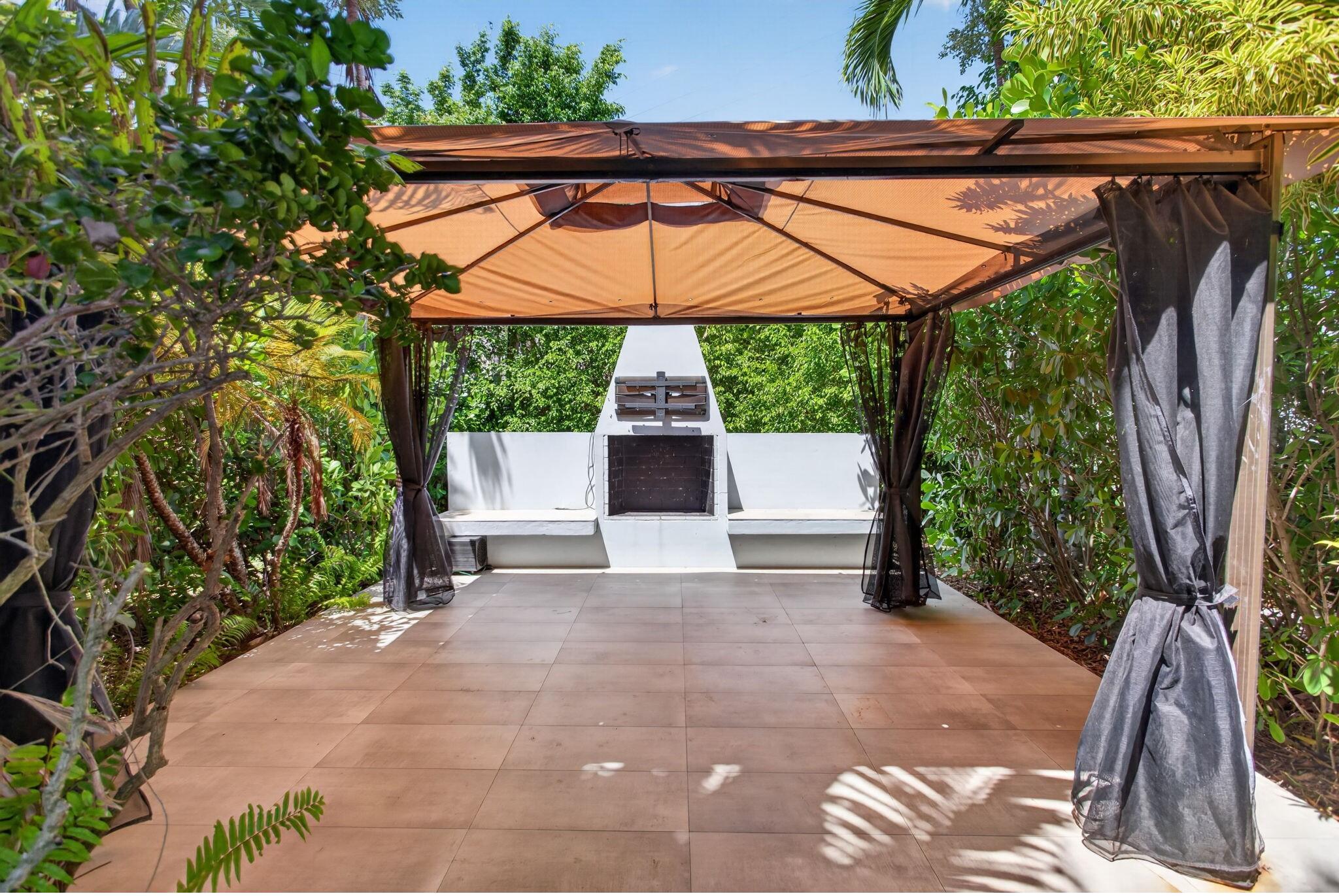 CORAL RIDGE - Residential