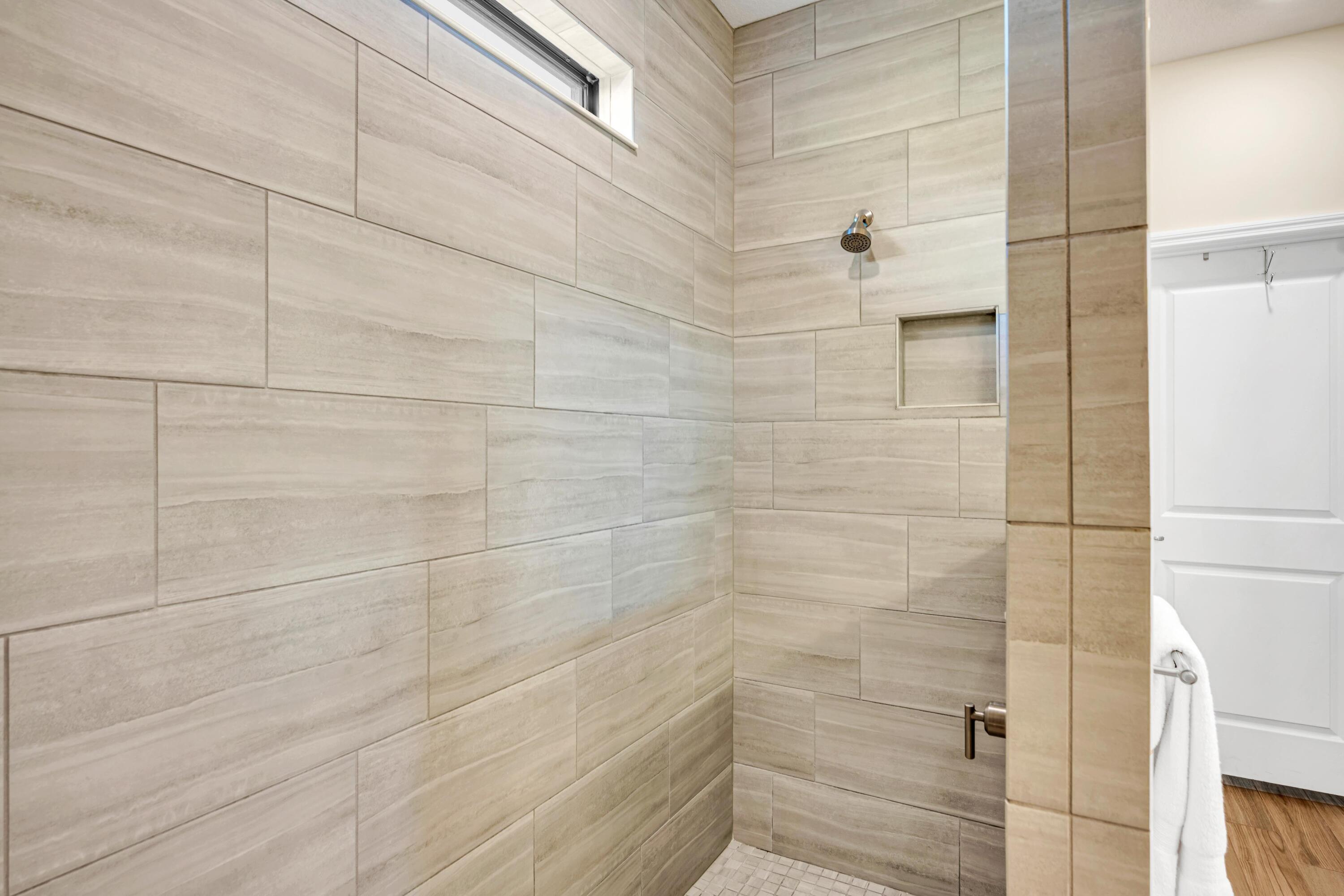 WOODMONT PODS B F & G - Residential