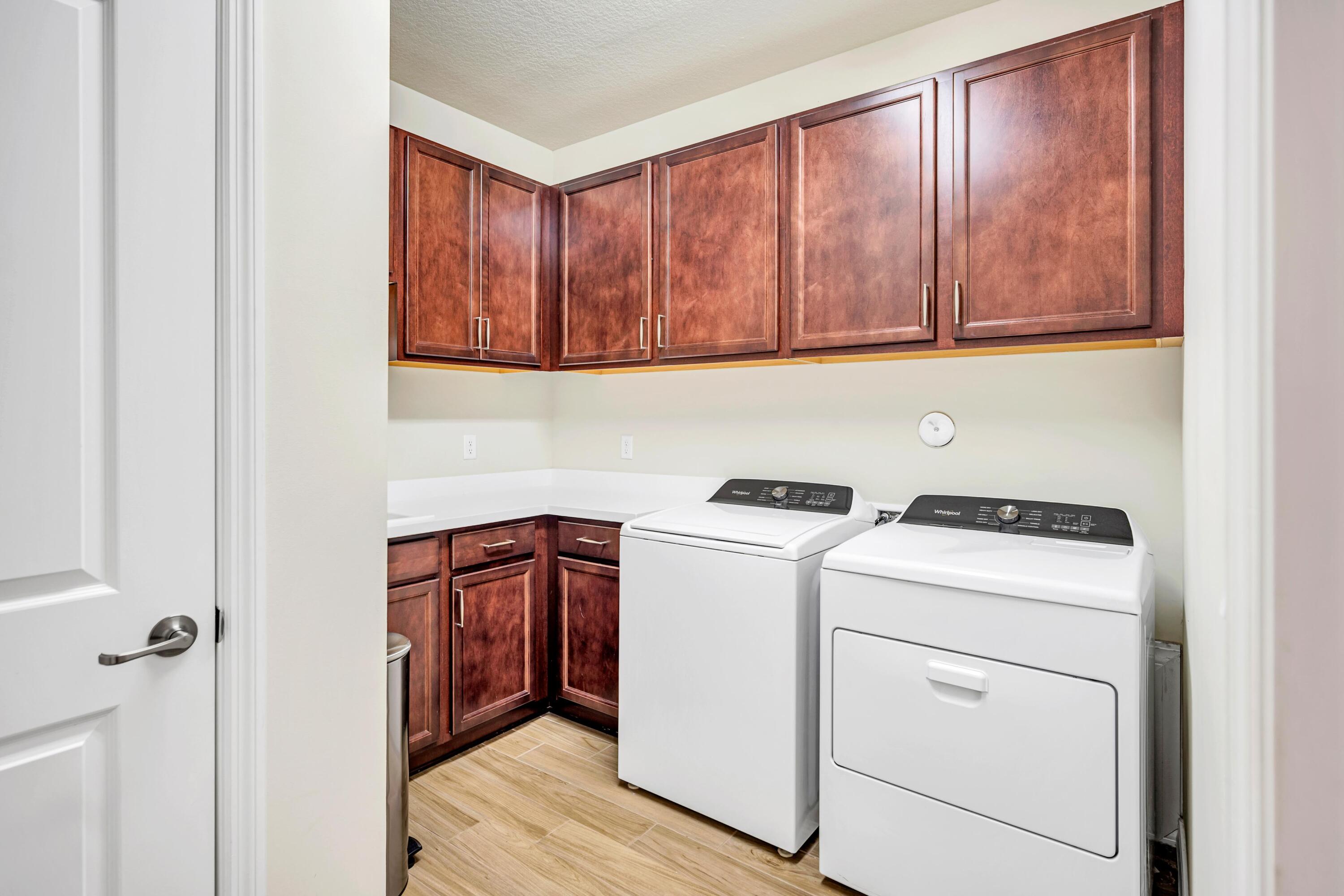WOODMONT PODS B F & G - Residential