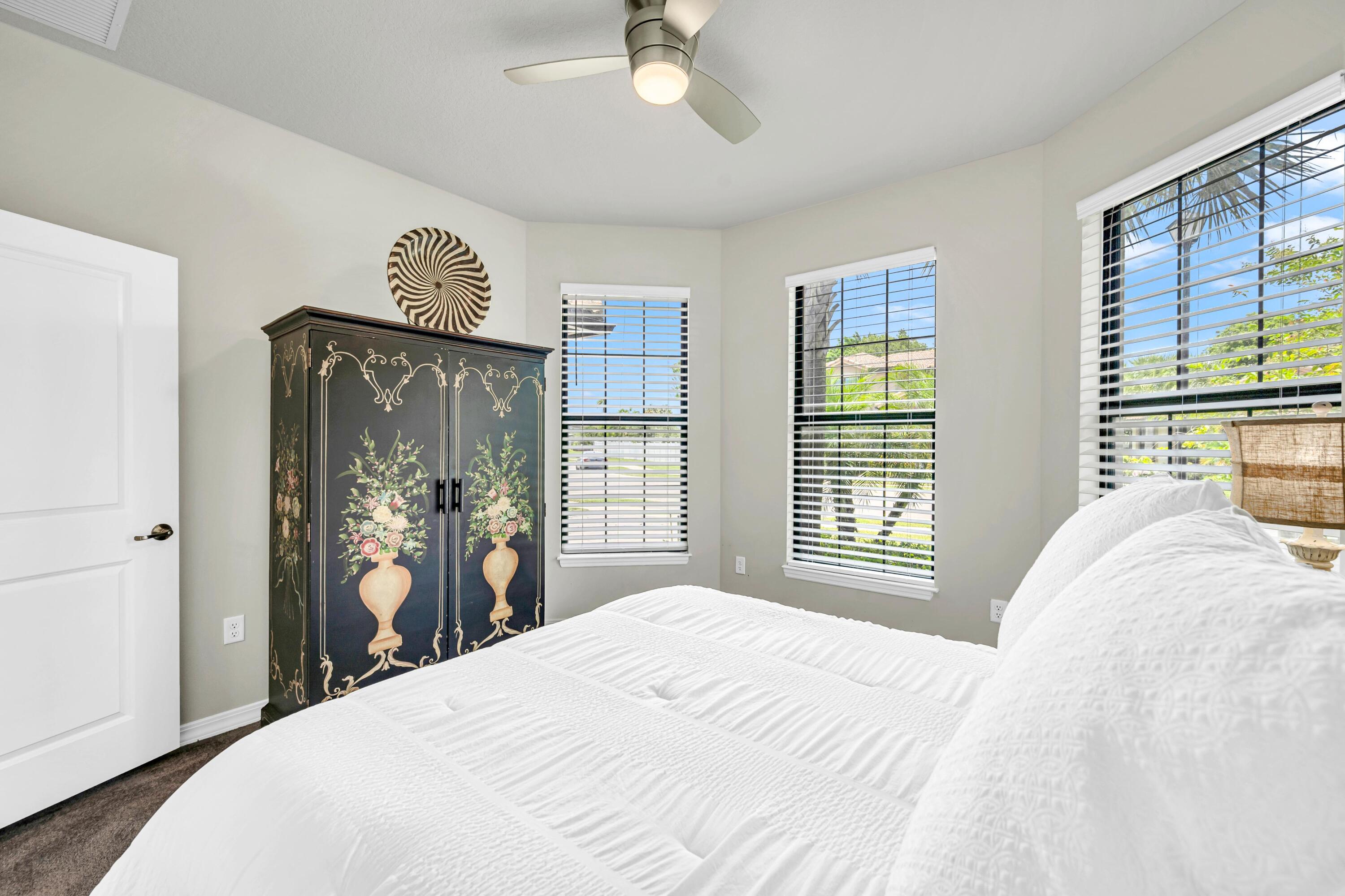 WOODMONT PODS B F & G - Residential