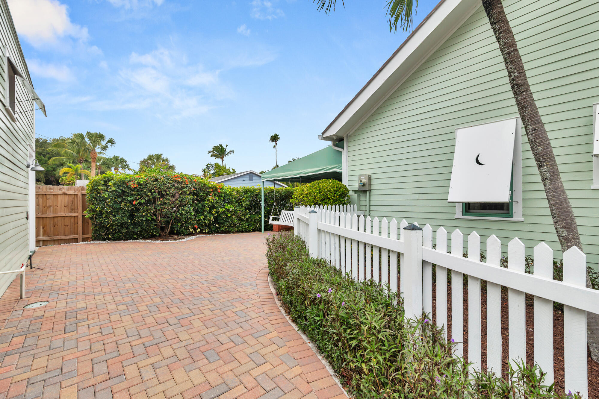 FLAMINGO PARK - Residential
