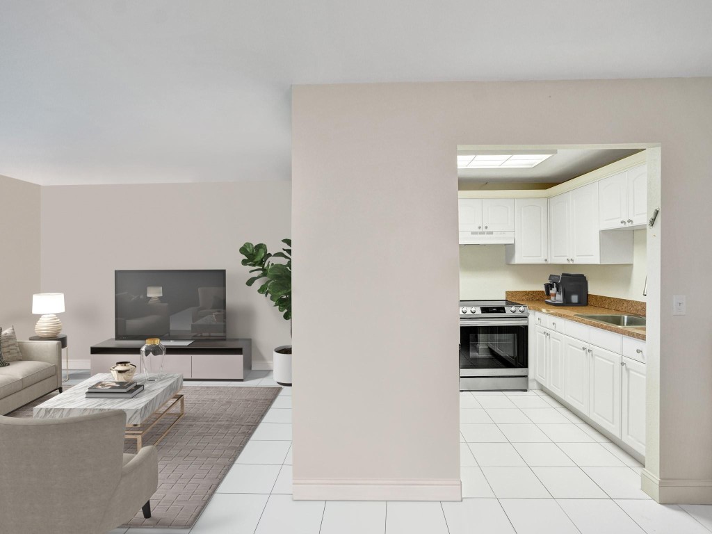 KINGS POINT - Residential