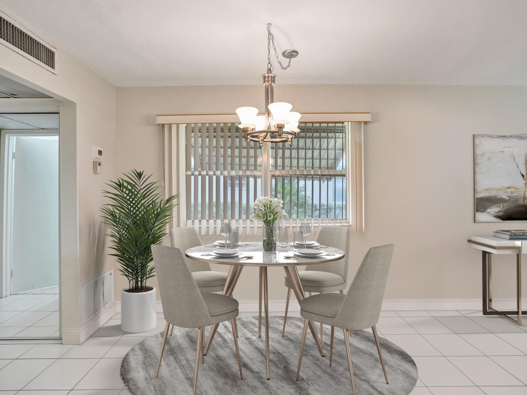 KINGS POINT - Residential