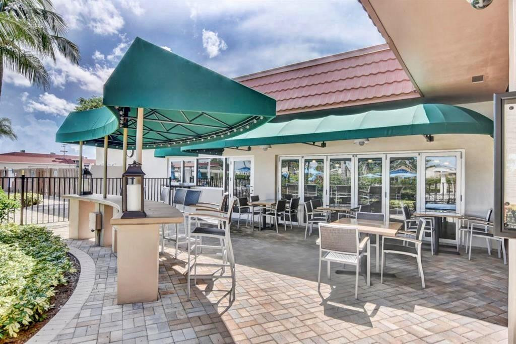 KINGS POINT - Residential