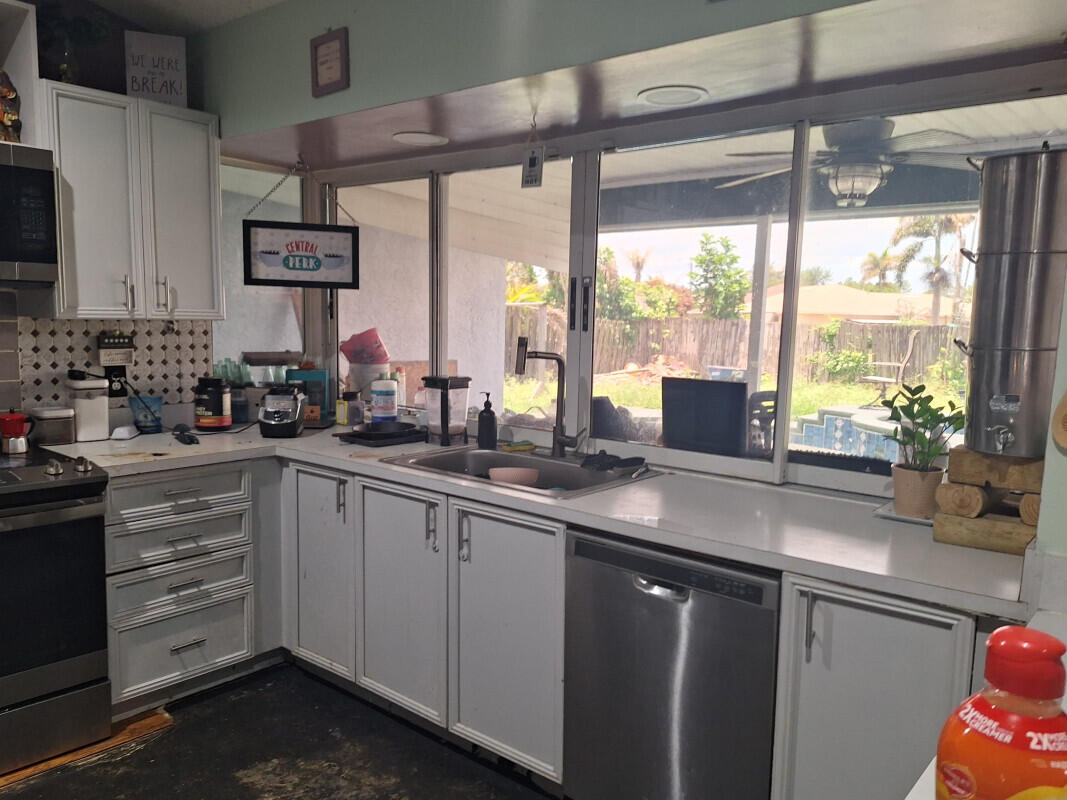 PORT ST LUCIE SECTION 17 - Residential
