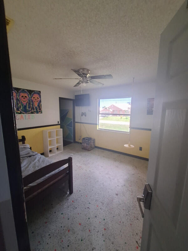 PORT ST LUCIE SECTION 17 - Residential