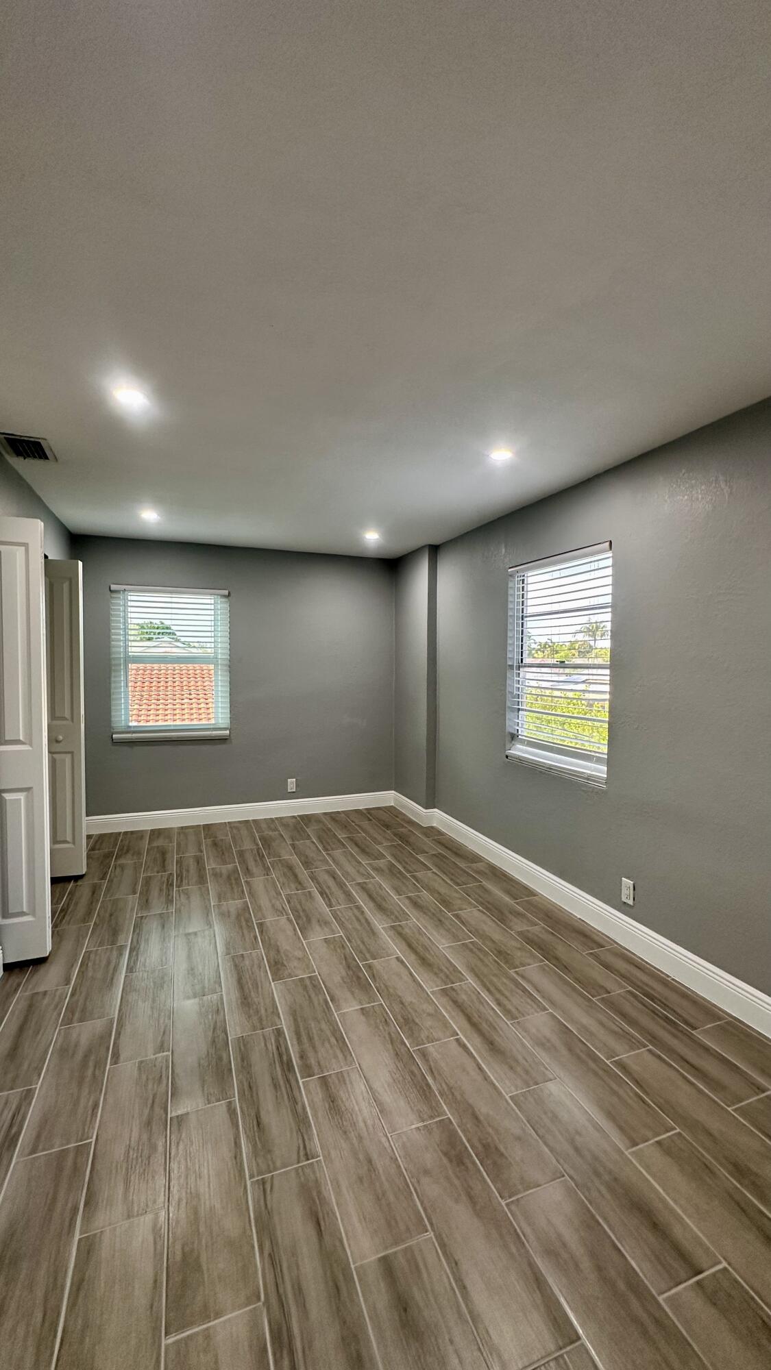 WYNNEWOOD ACRES 6 - Residential Lease