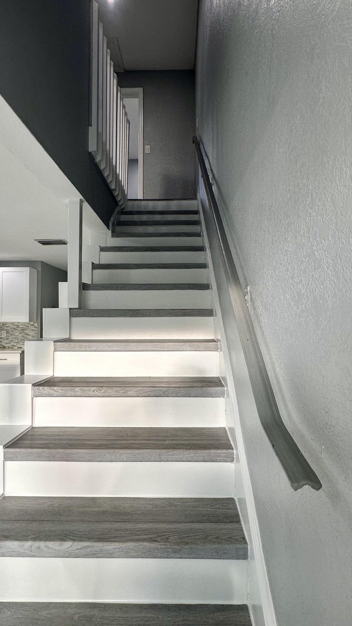 WYNNEWOOD ACRES 6 - Residential Lease
