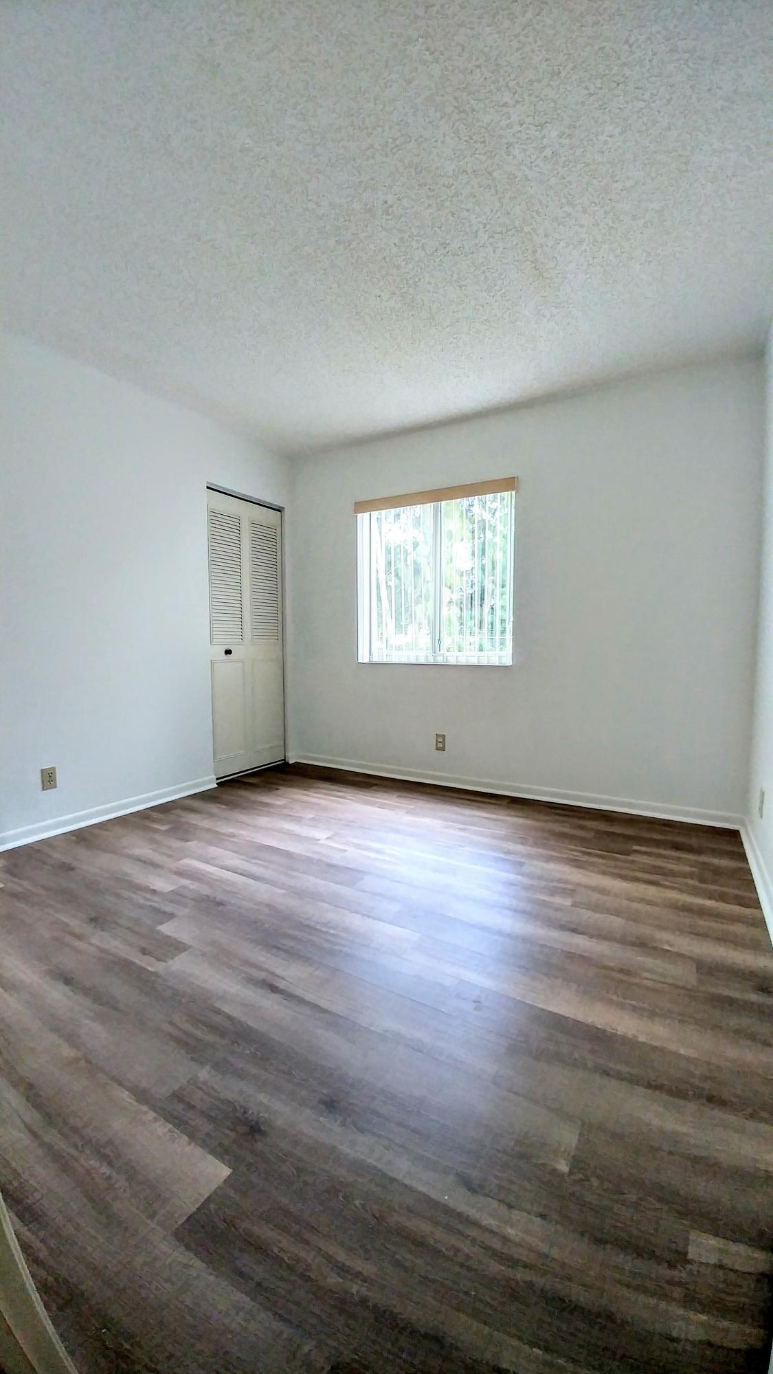 PINE RIDGE AT HAVERHILL CONDO - Residential