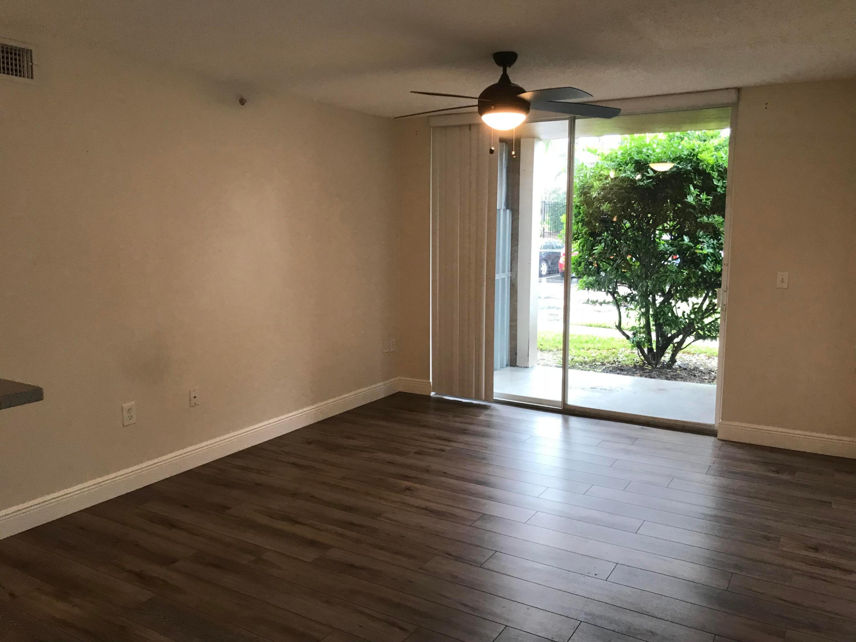 ST ANDREWS AT BOYNTON BEACH CONDO - Residential Lease
