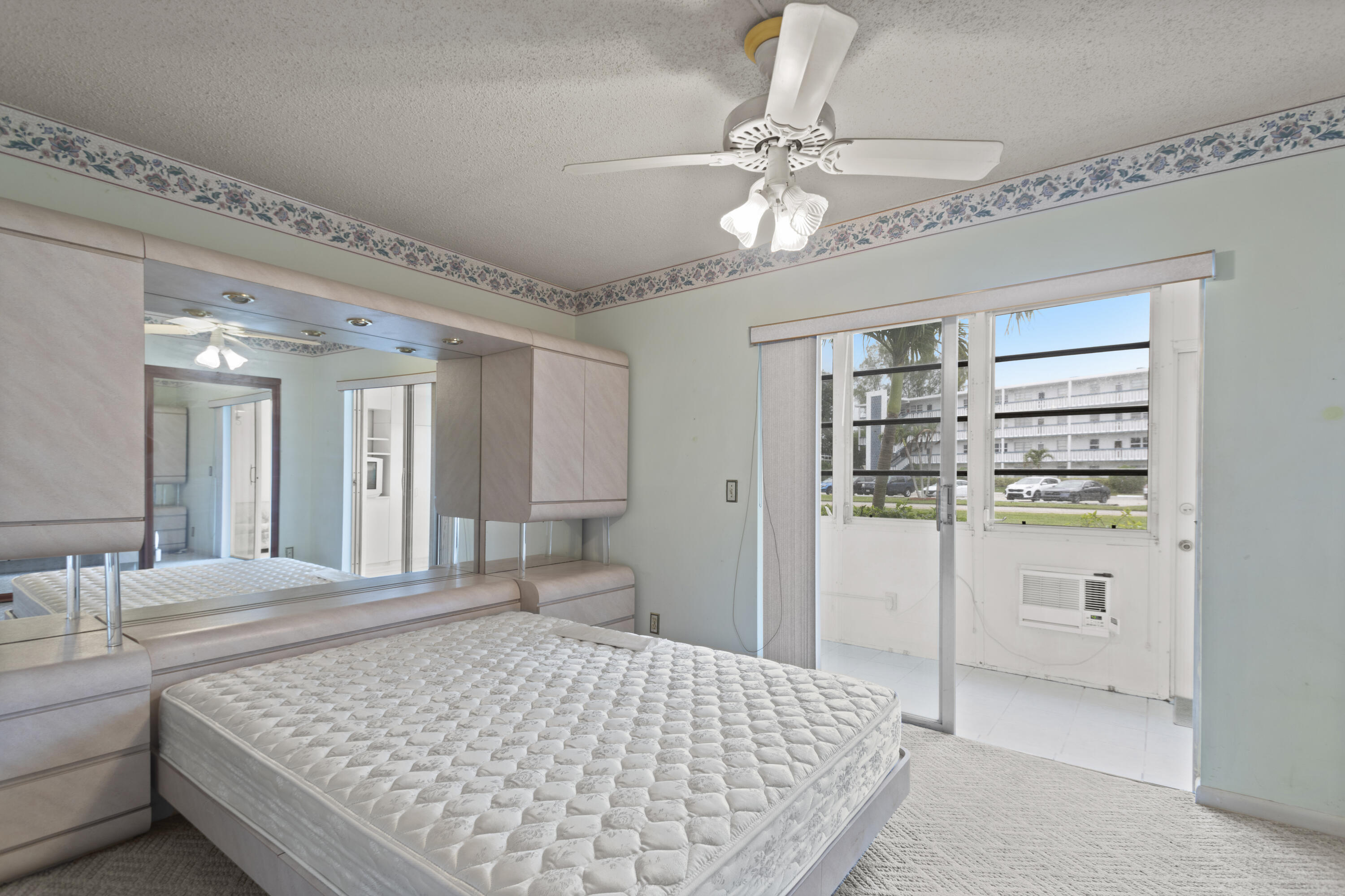 FARNHAM L CONDO - Residential