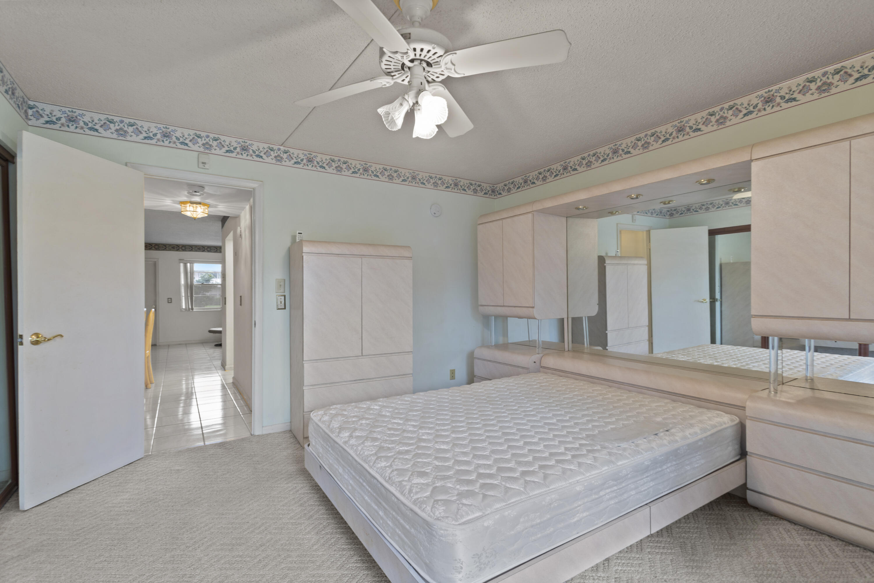FARNHAM L CONDO - Residential