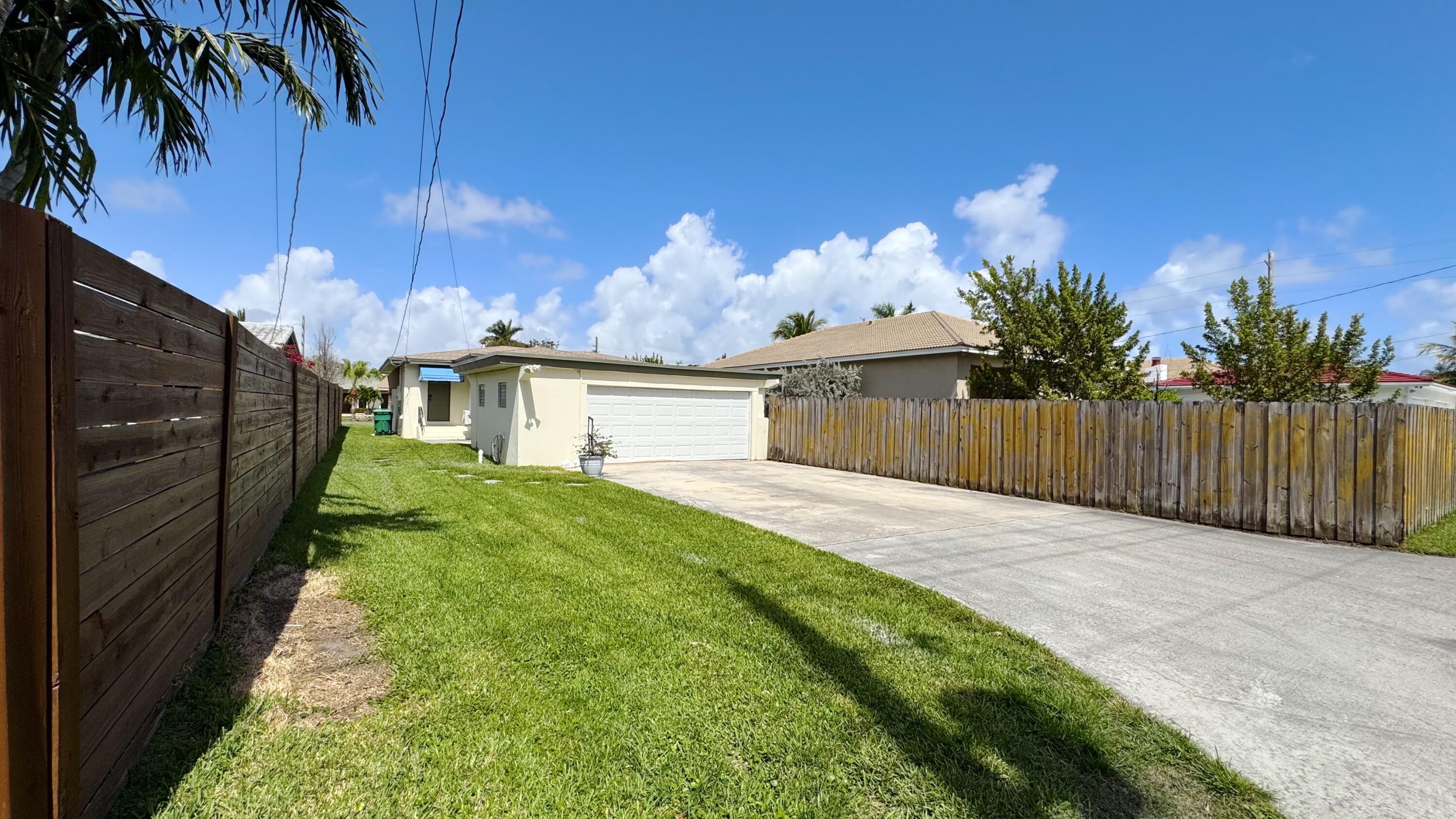 DANIA GOLF VIEW - Residential