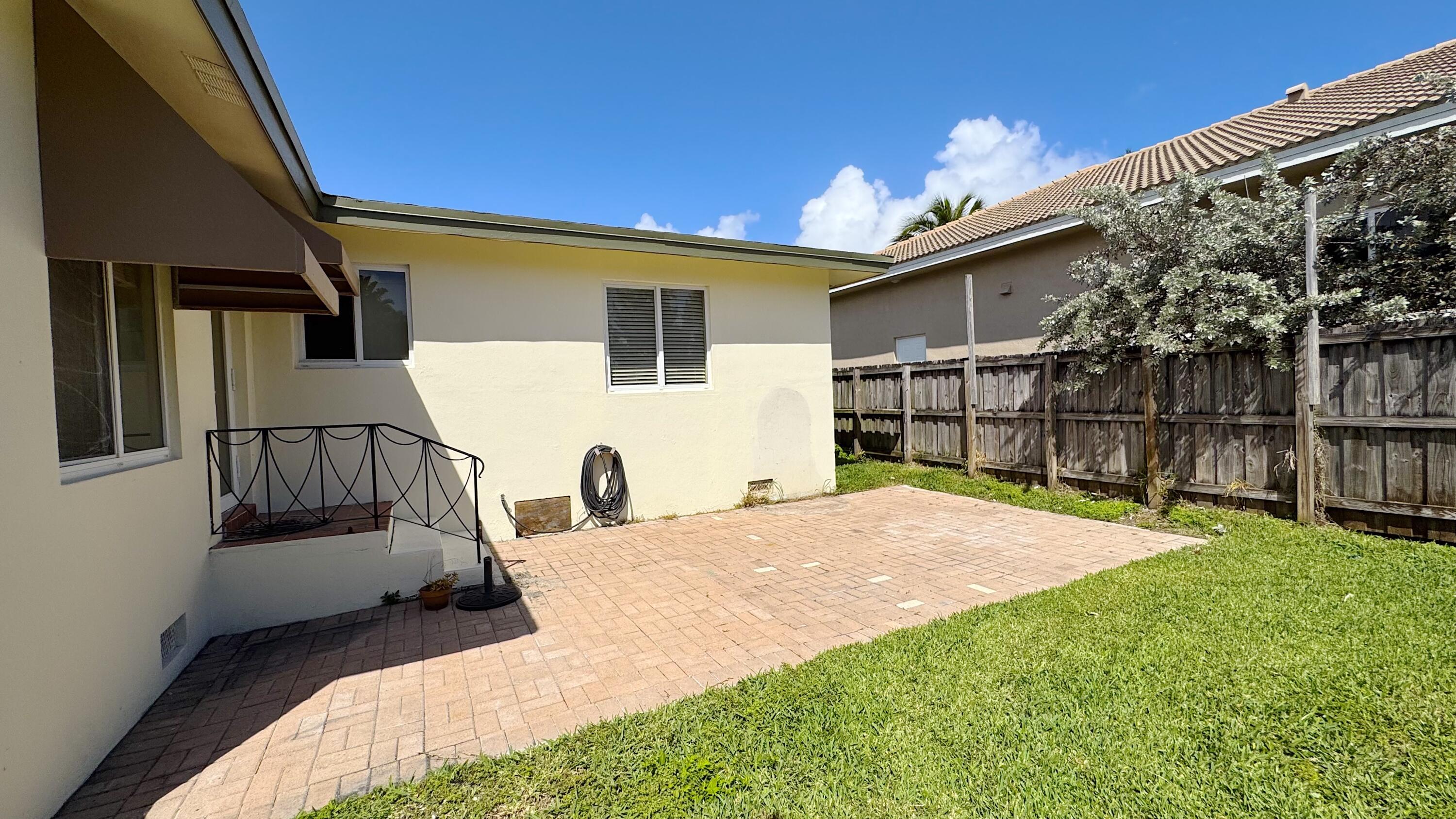 DANIA GOLF VIEW - Residential