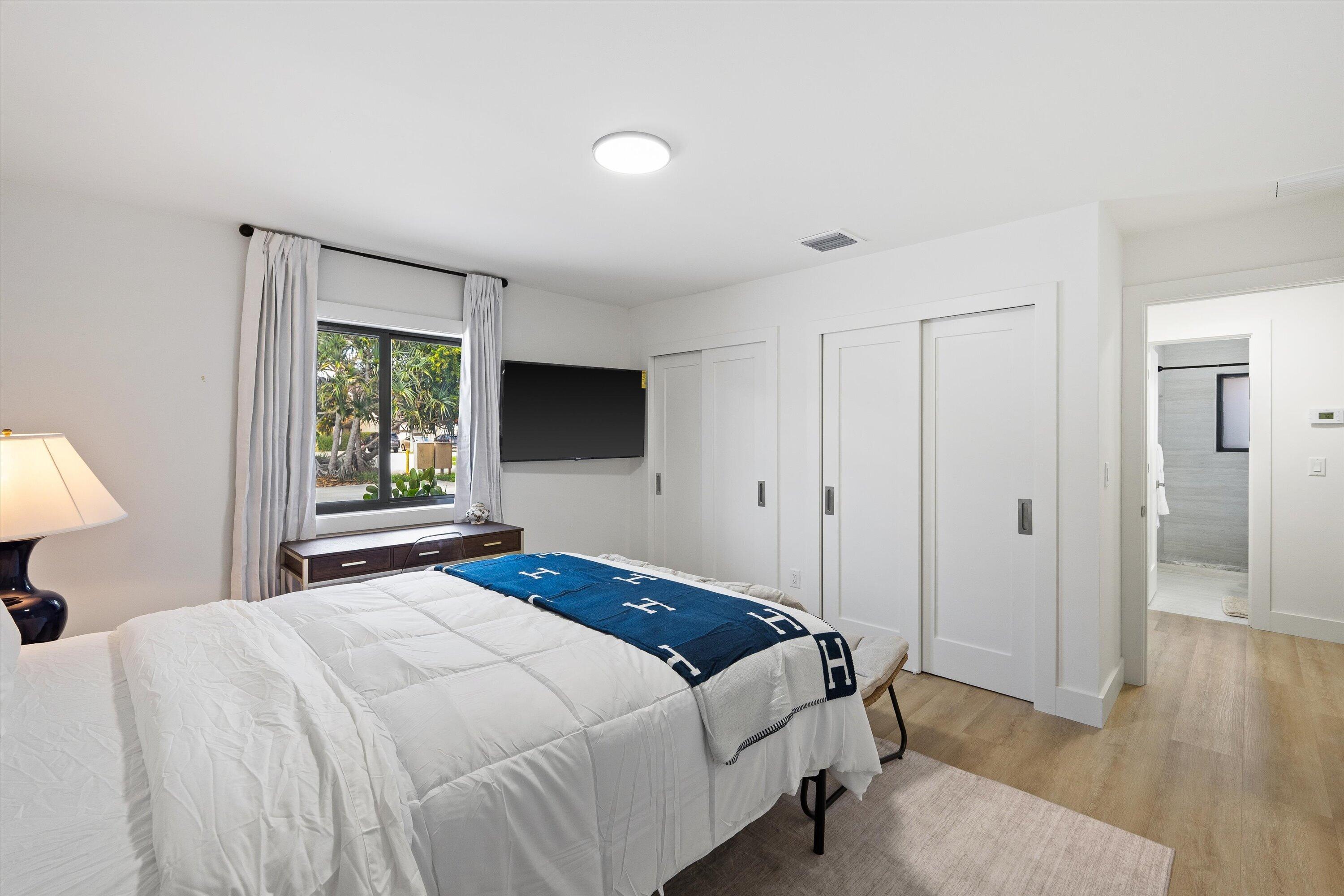 SOUTH SHORE 4 OF WELLINGTON - Residential Income