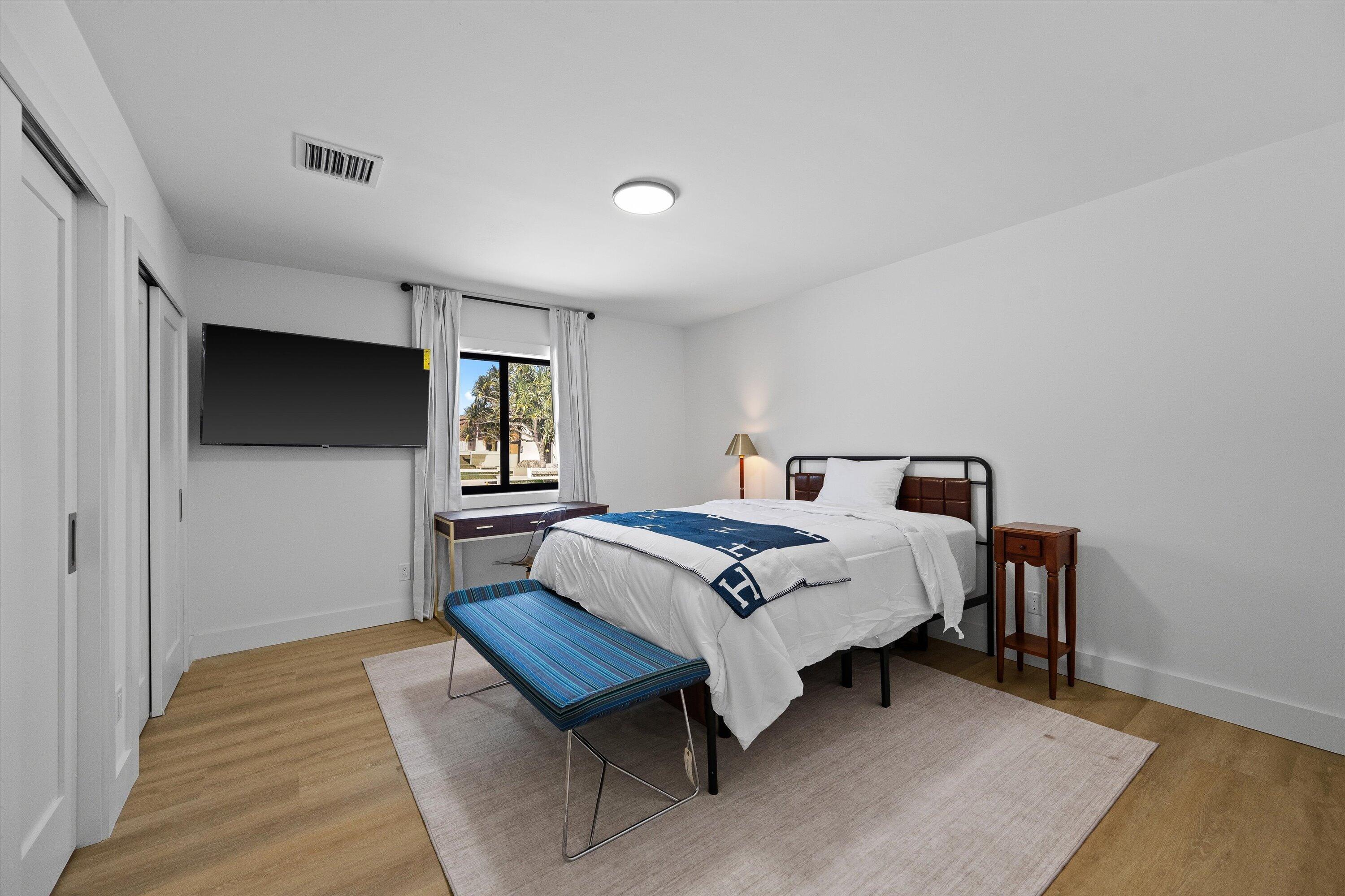 SOUTH SHORE 4 OF WELLINGTON - Residential Income