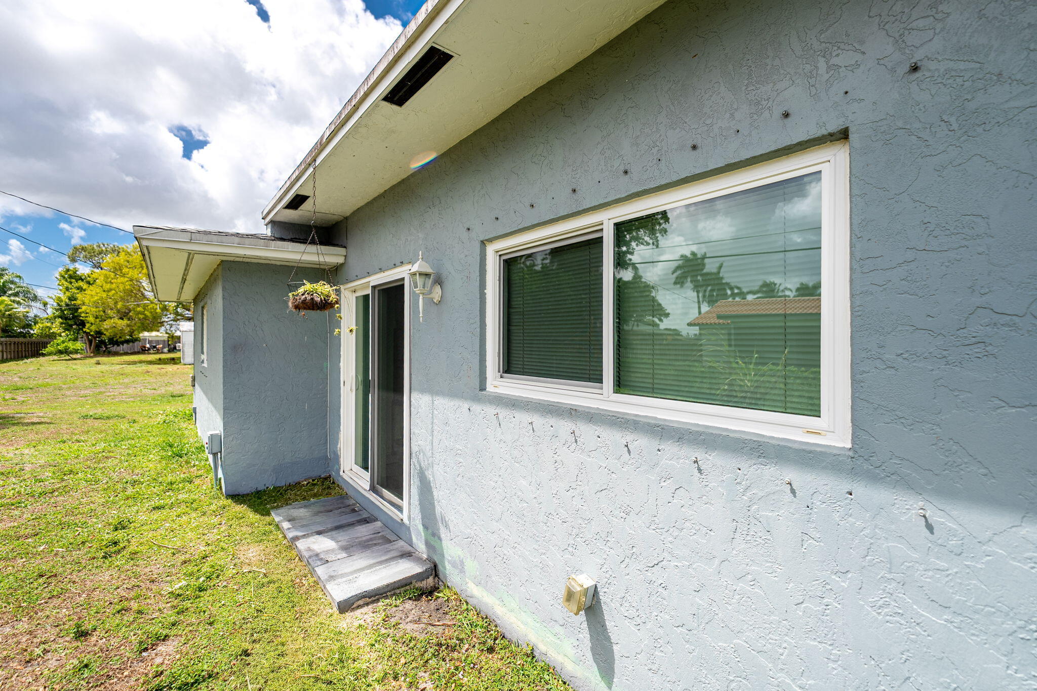 FLORIDA GARDENS 4 - Residential