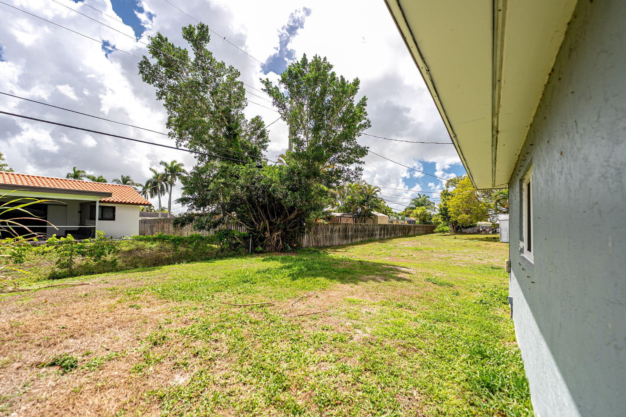 FLORIDA GARDENS 4 - Residential
