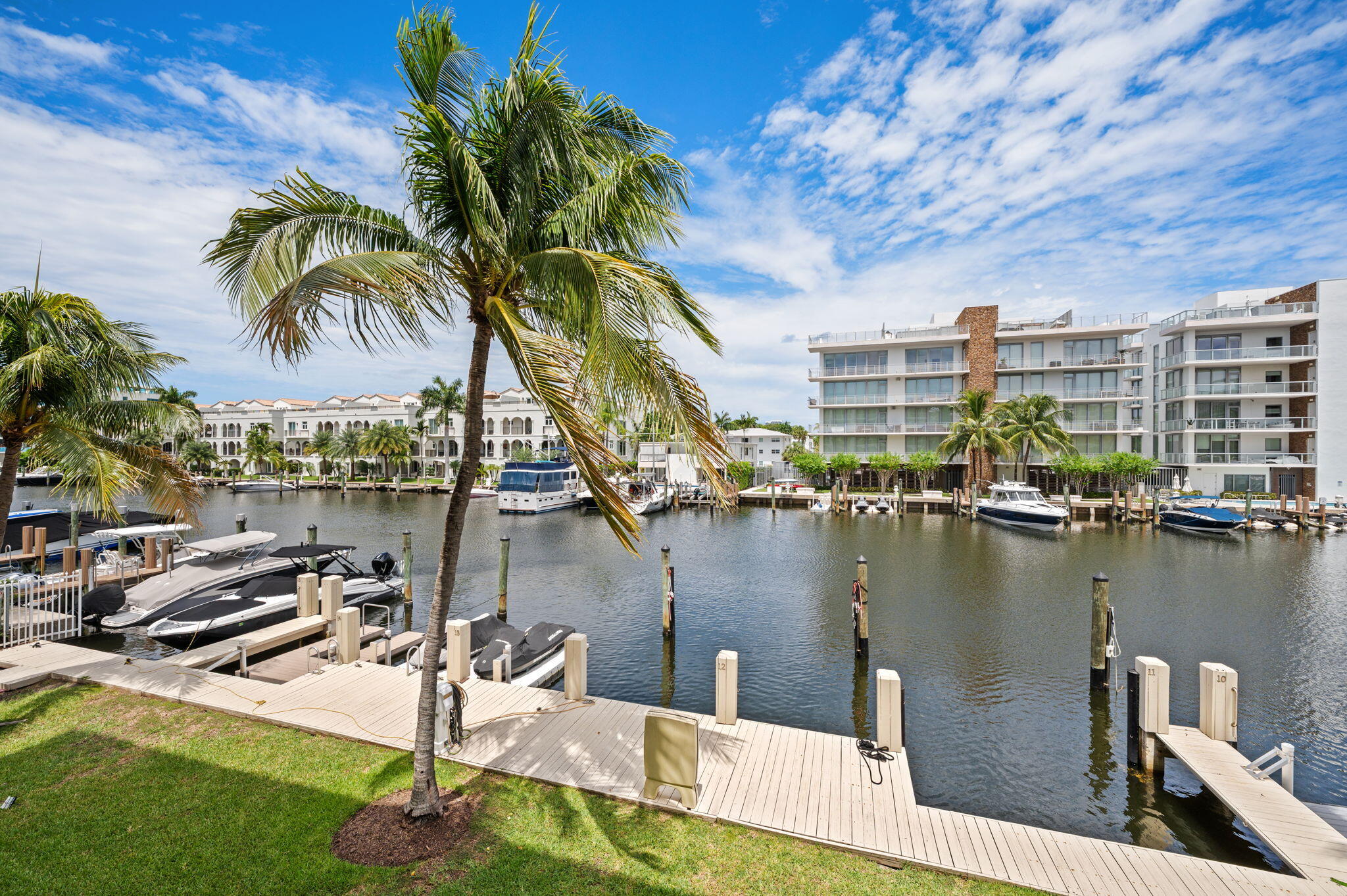 MERITAGE CONDO - Residential