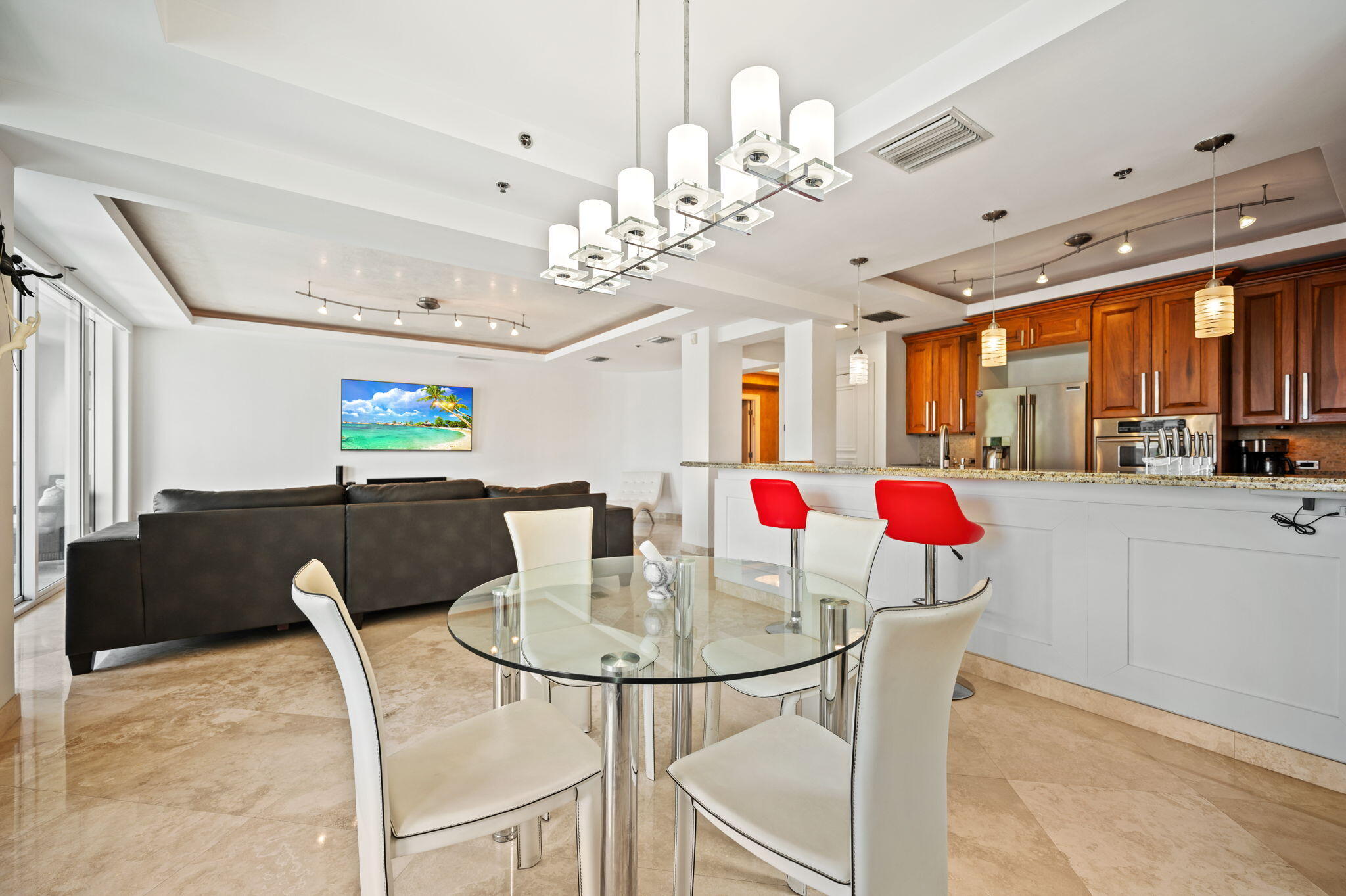 MERITAGE CONDO - Residential