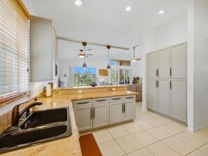 VILLAGES OF WINDSOR/VILLAGGIO - Residential
