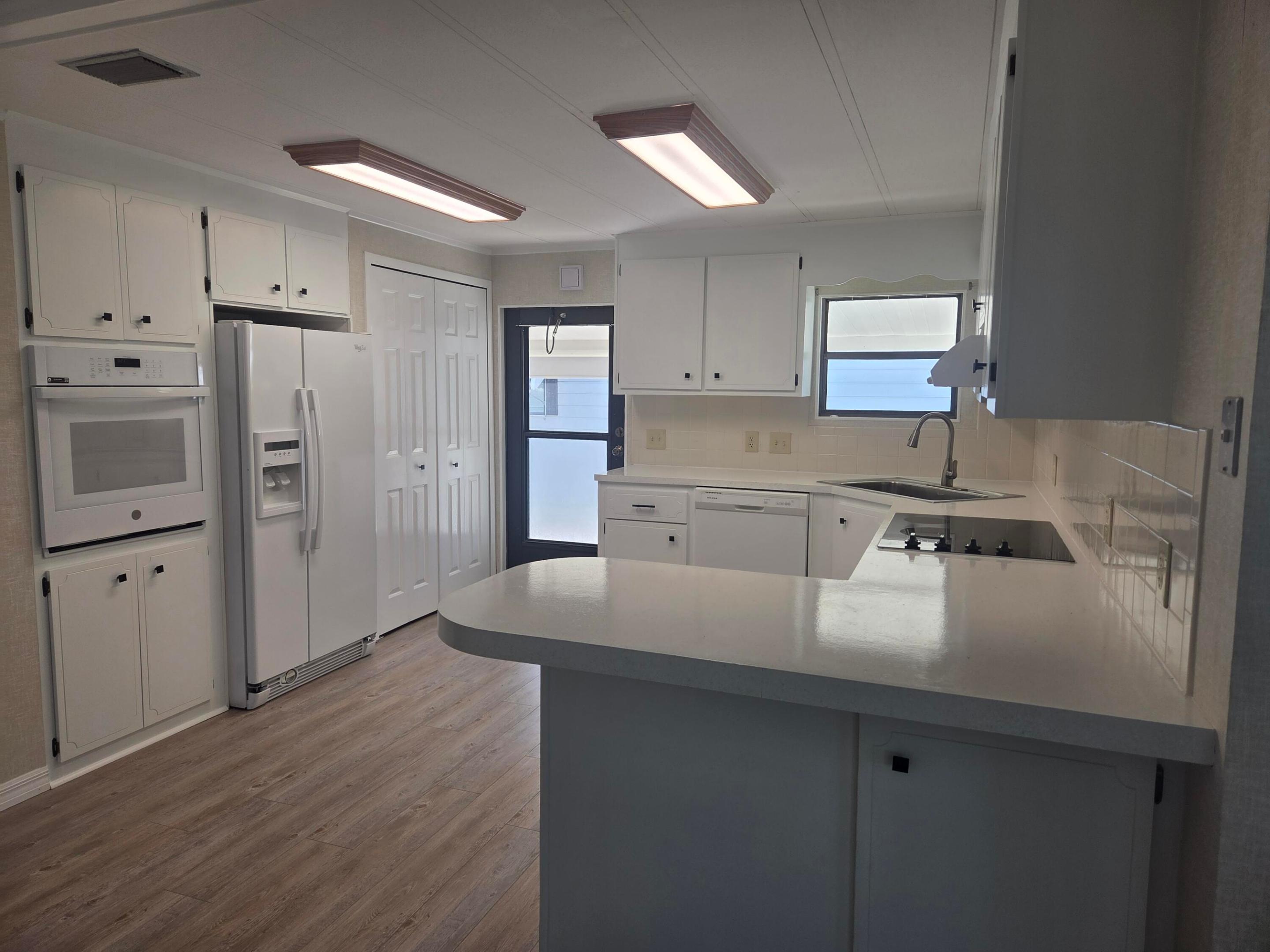 CAMBRIDGE AT HERITAGE RIDGE - Residential