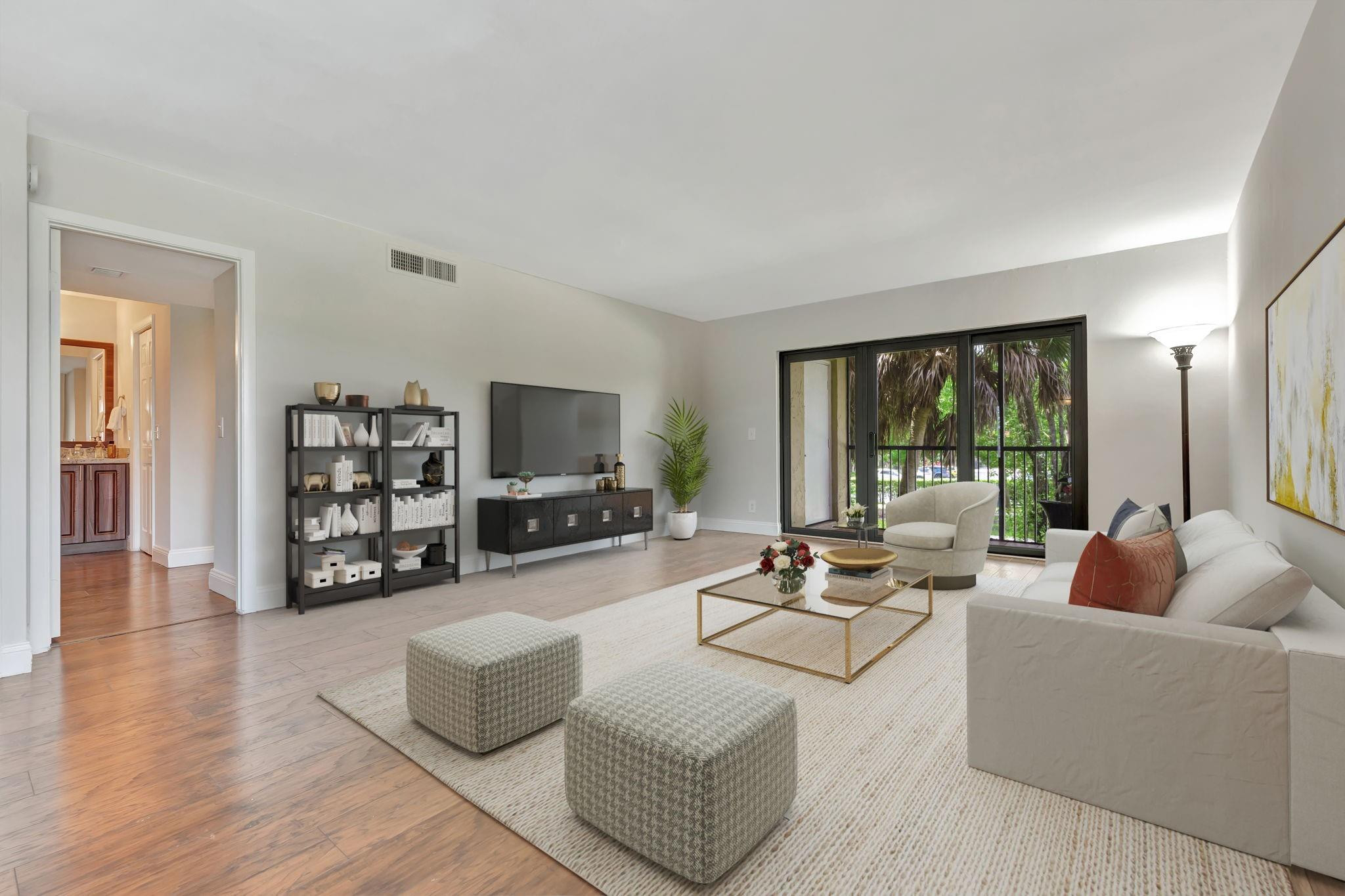 RACQUET CLUB GARDEN APTS - Residential