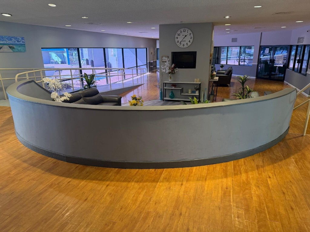 LIME BAY CONDOMINIUM - Residential