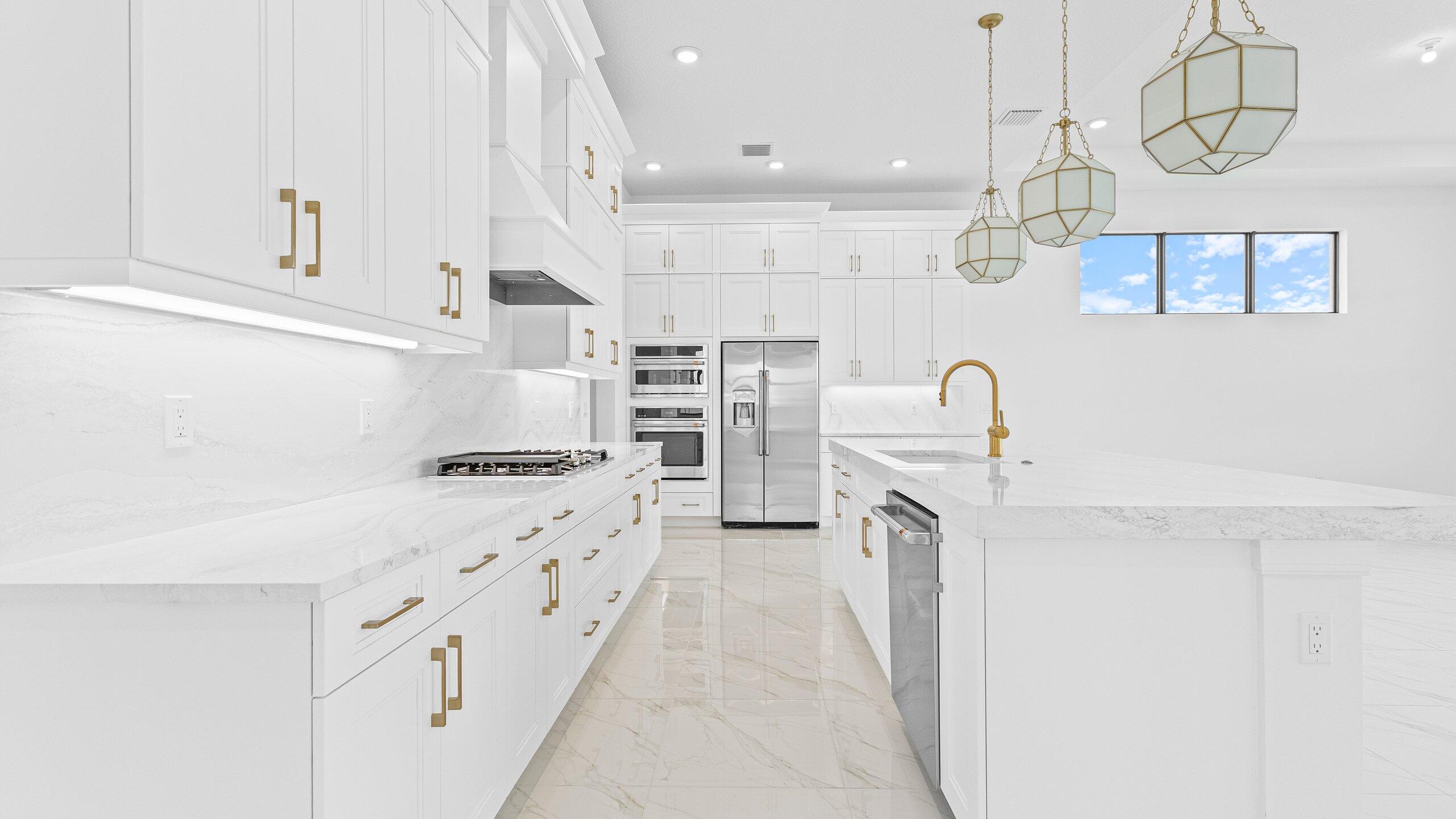 CRESSWIND PALM BEACH - Residential