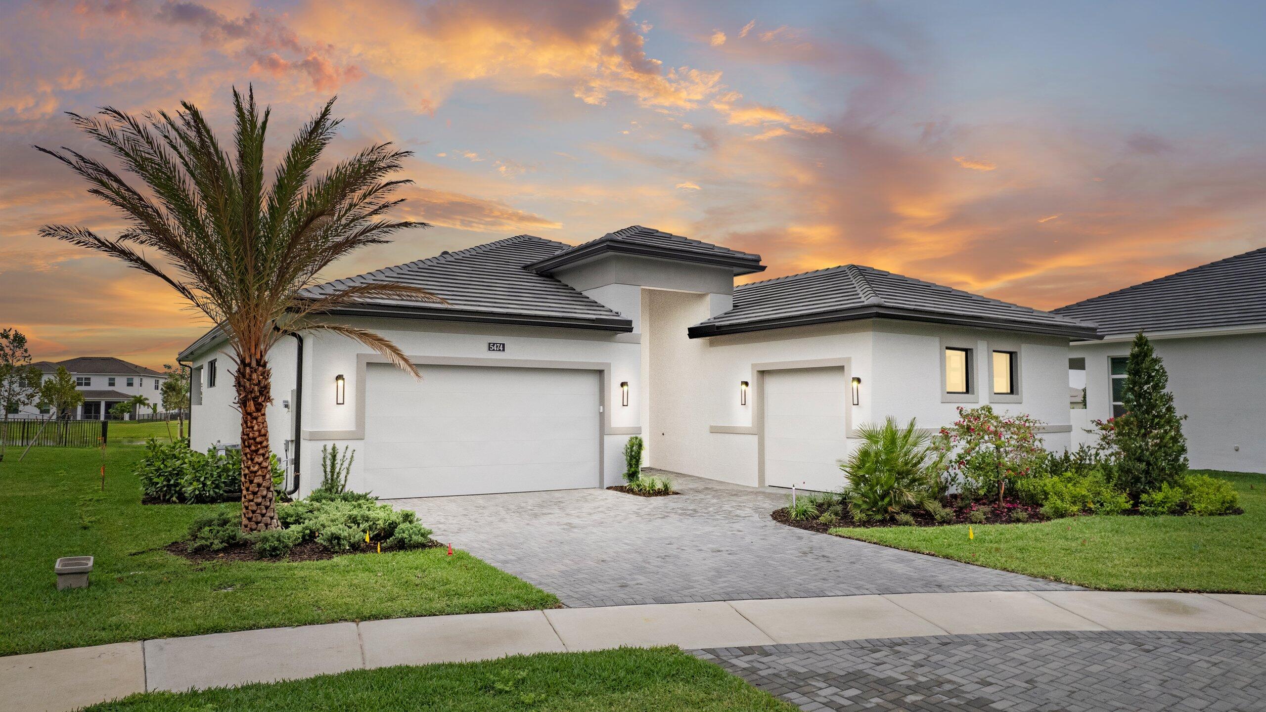 CRESSWIND PALM BEACH - Residential