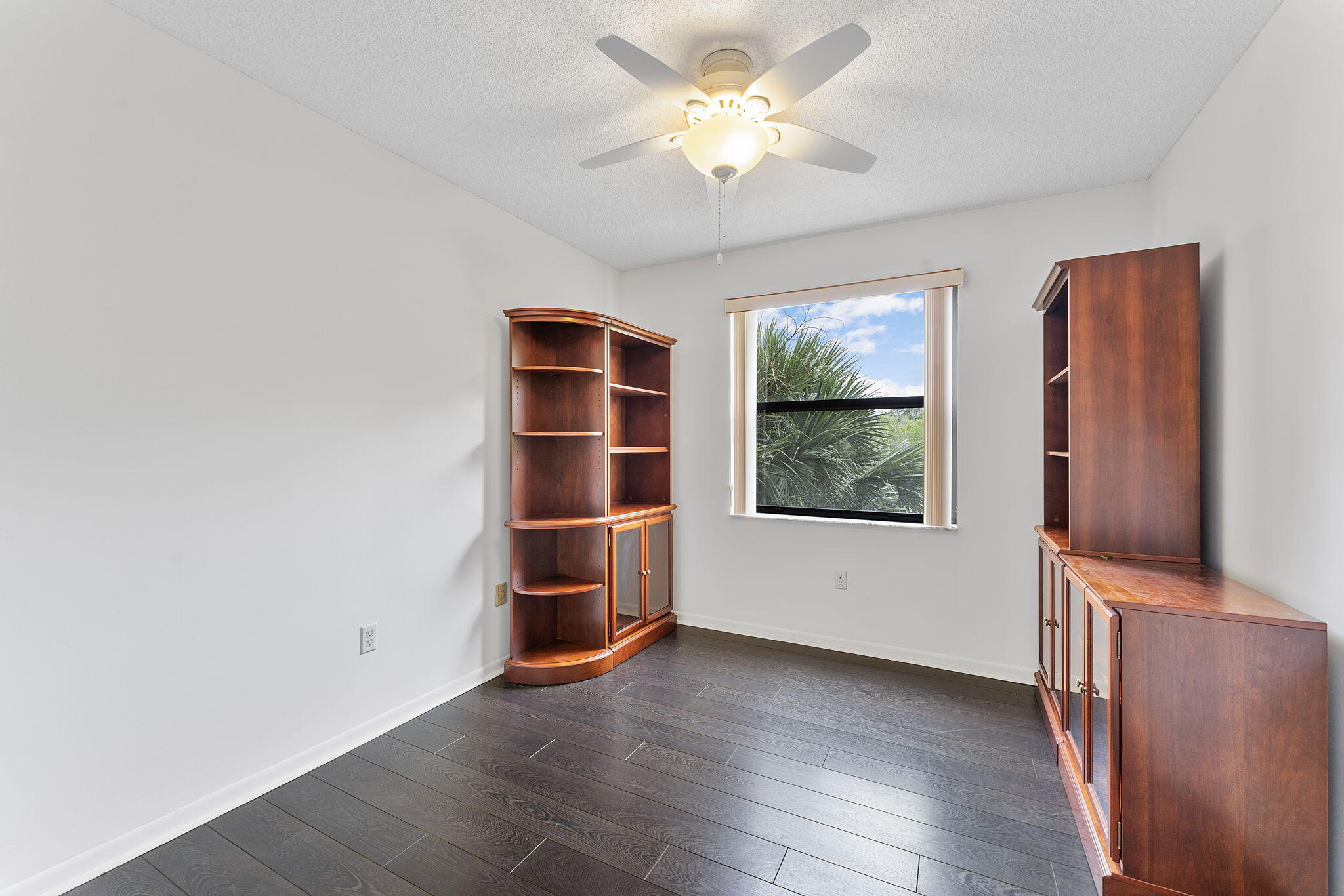 BAYPORT VILLAGE B CONDO - Residential