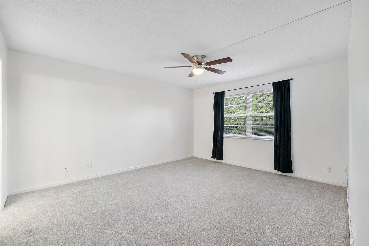 SHERWOOD SQUARE CONDOMINIUM - Residential