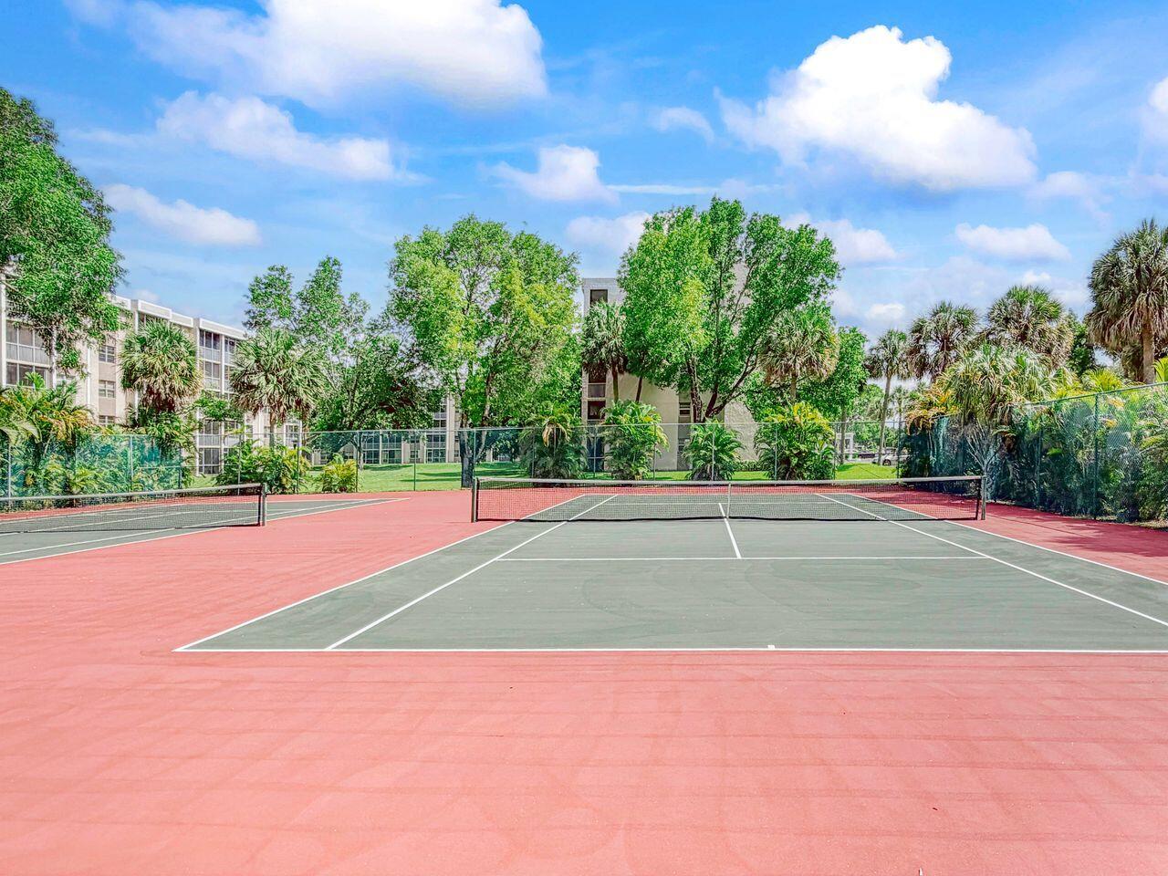 SHERWOOD SQUARE CONDOMINIUM - Residential