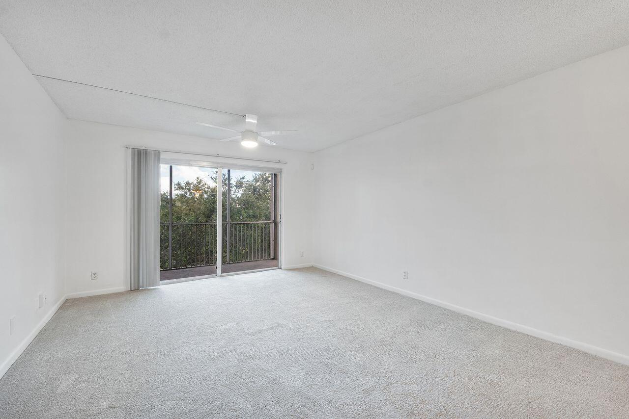 SHERWOOD SQUARE CONDOMINIUM - Residential