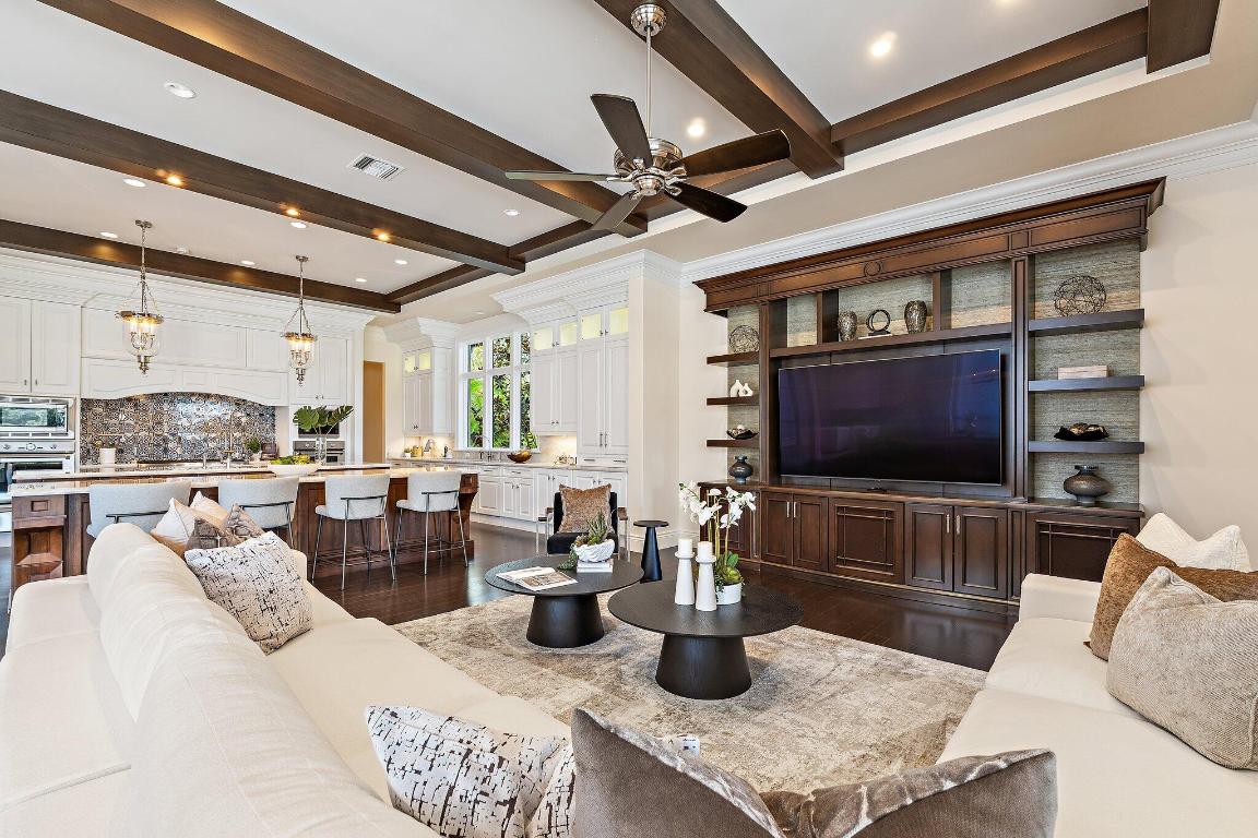 OLD PALM - Residential