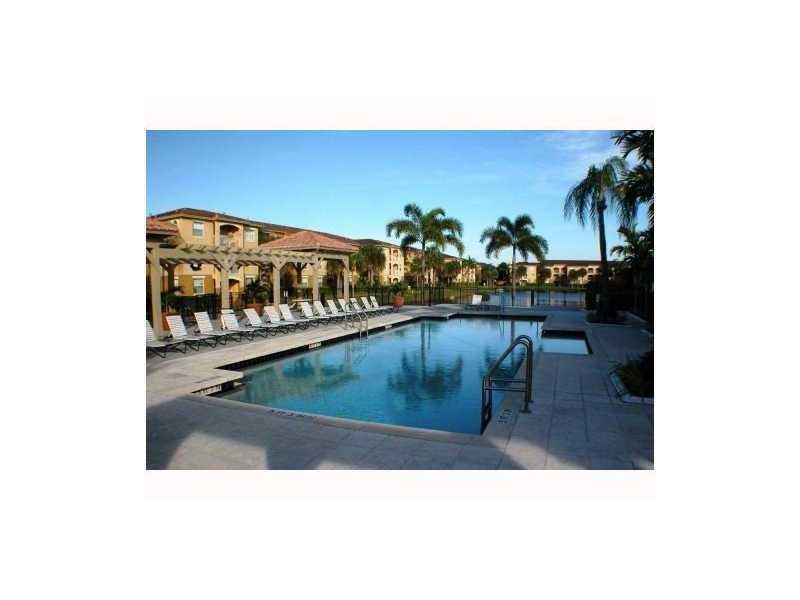 LA VIA CONDO - Residential Lease