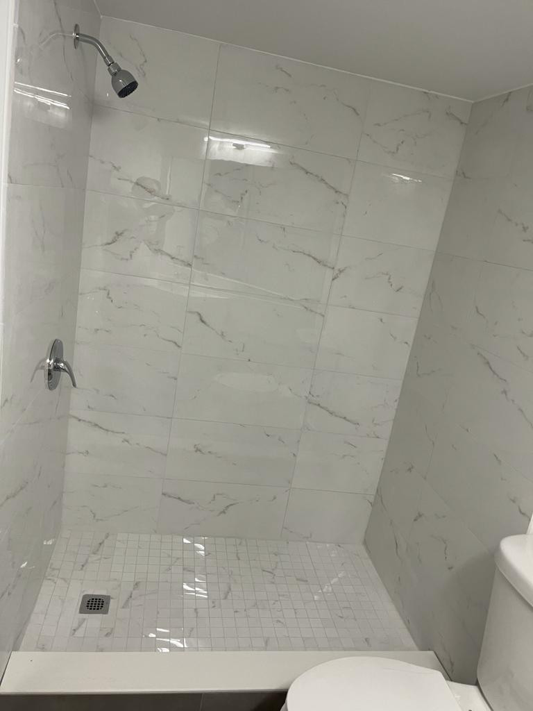 LA VIA CONDO - Residential Lease