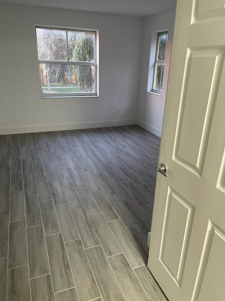 LA VIA CONDO - Residential Lease
