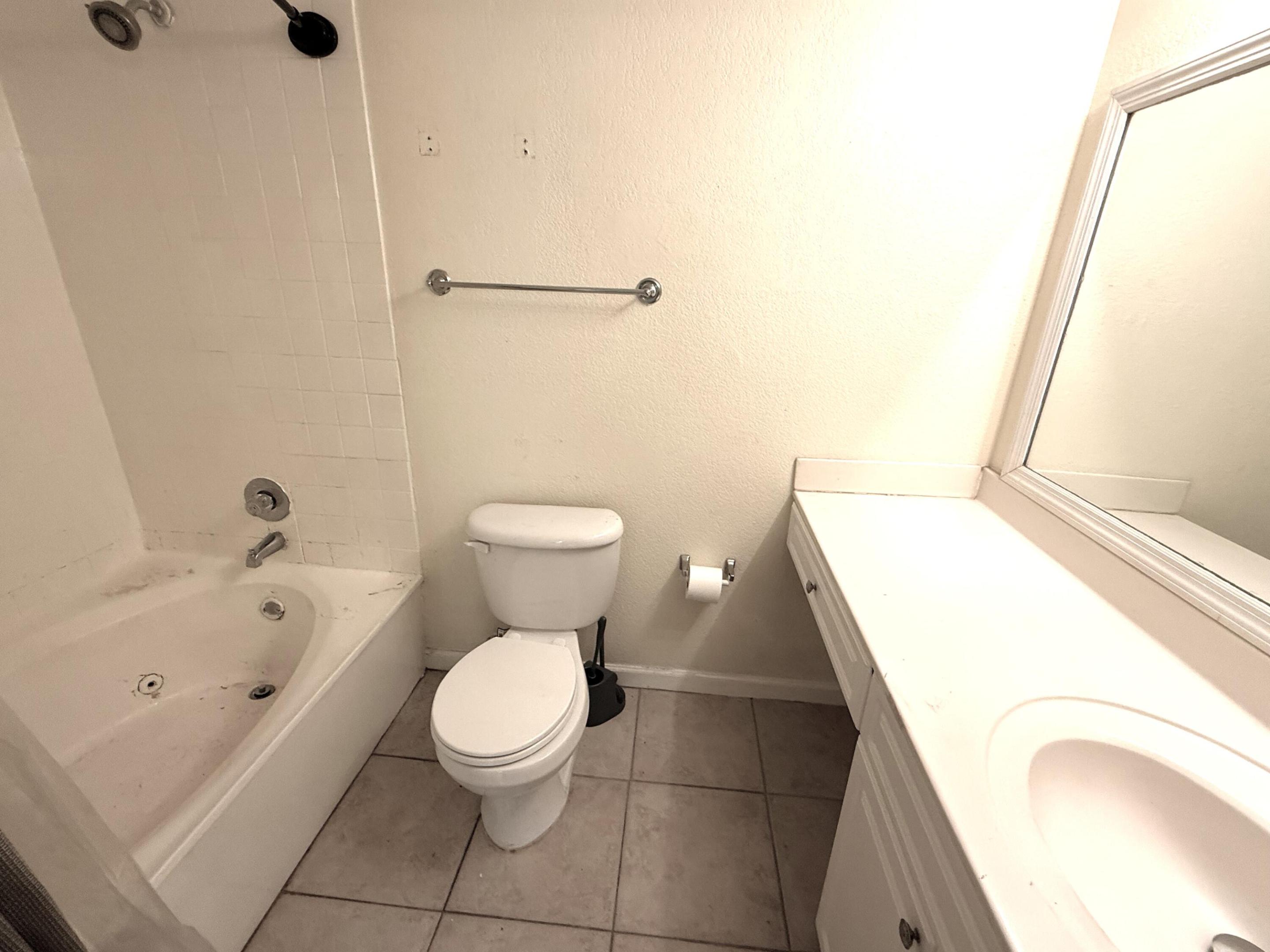 BOCA RIO NORTH - Residential Lease