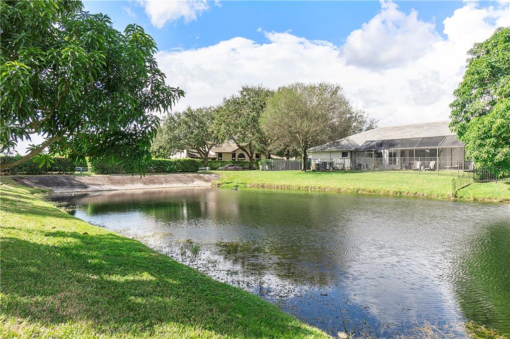 WATERSIDE AT NORTHSPRINGS - Residential