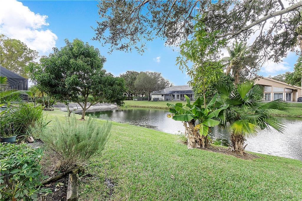 WATERSIDE AT NORTHSPRINGS - Residential